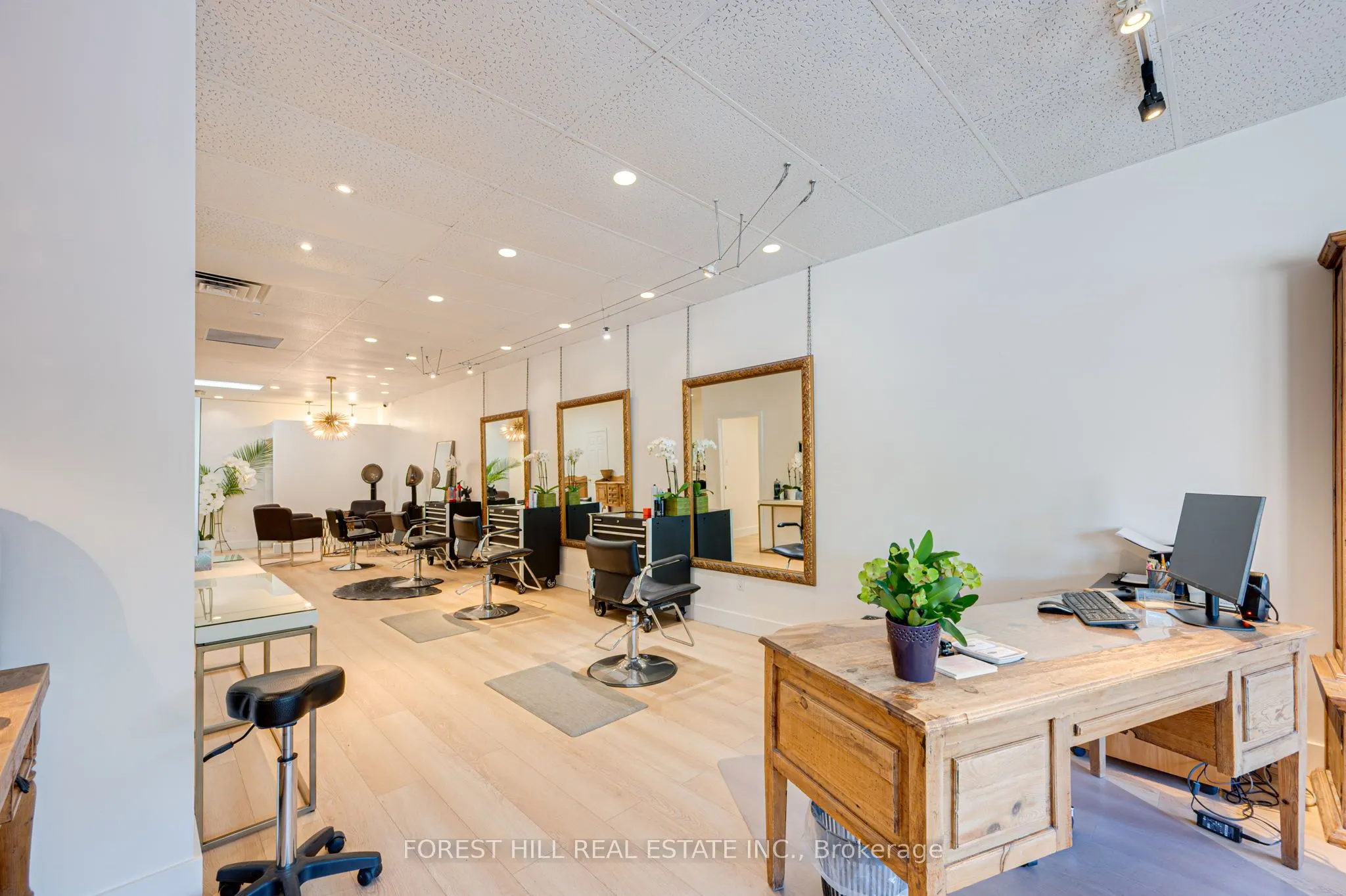 49 Mississauga Road N, #3