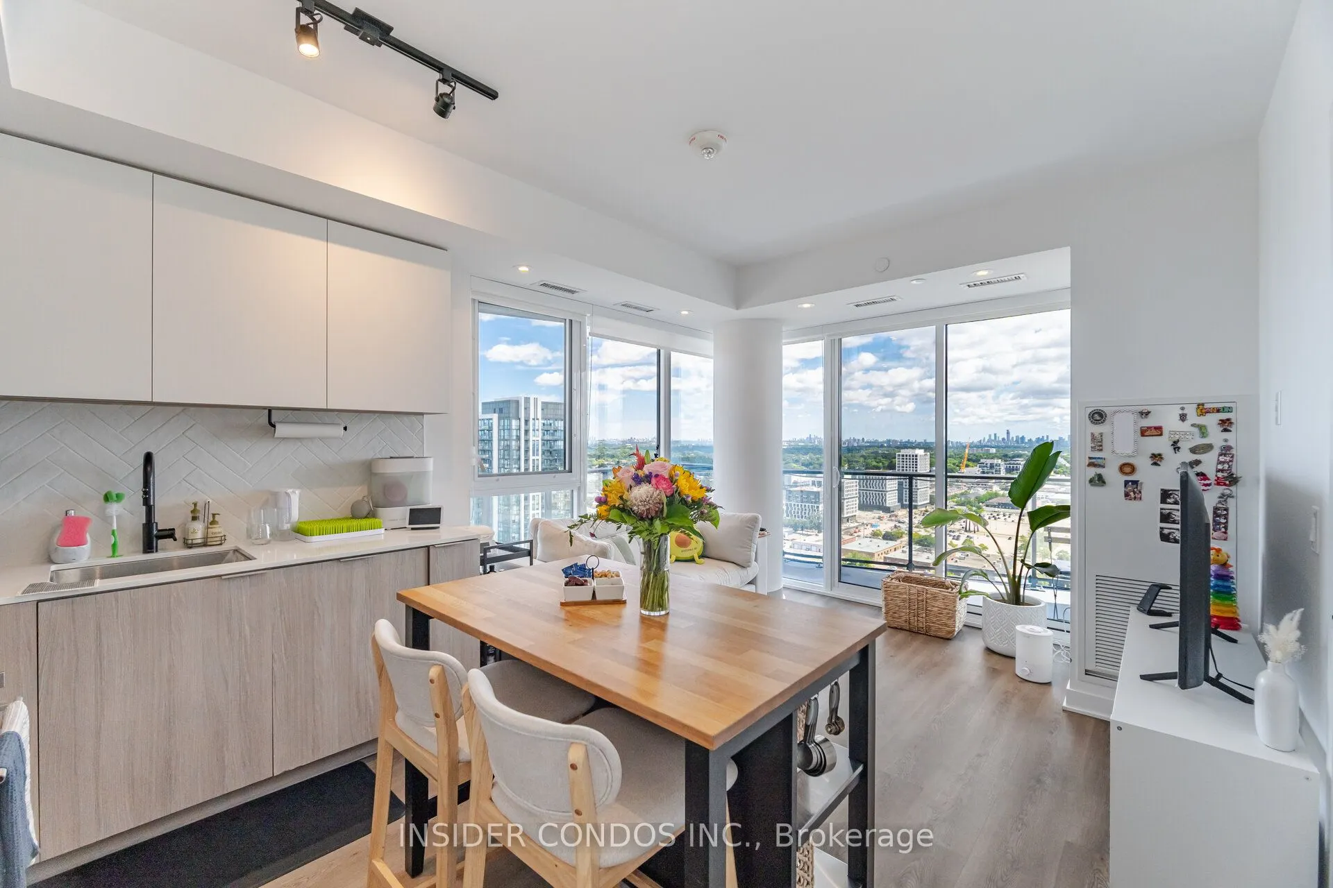 36 Zorra Street, #2304