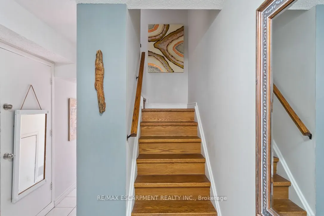 915 Inverhouse Drive, #67