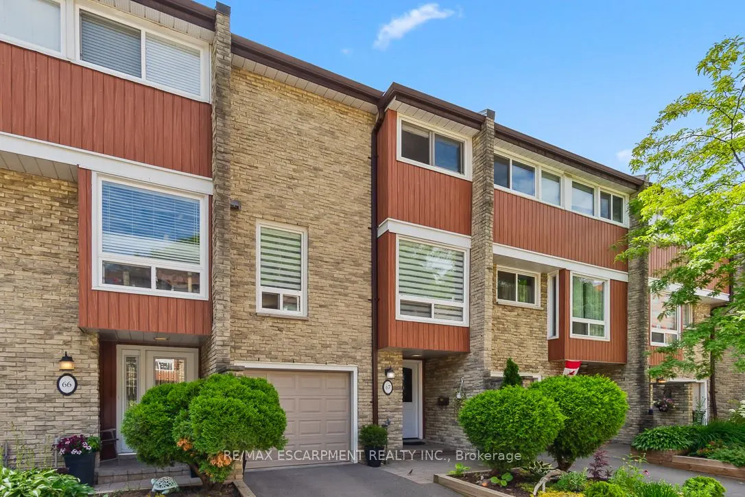 915 Inverhouse Drive, #67