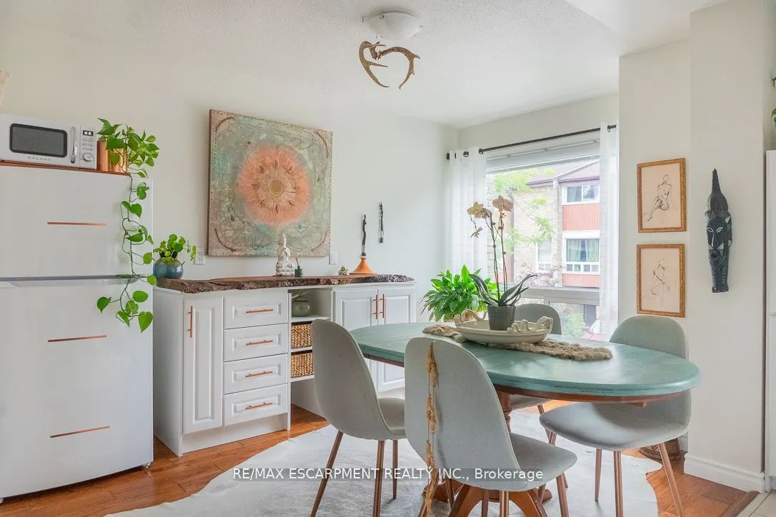 915 Inverhouse Drive, #67
