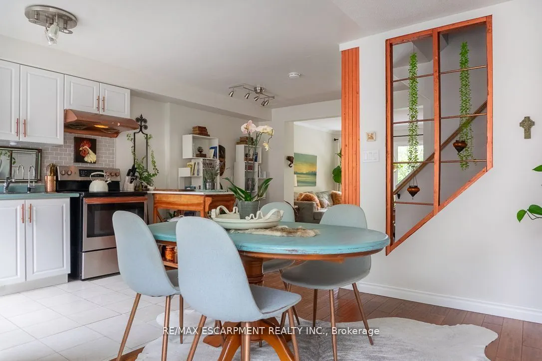 915 Inverhouse Drive, #67