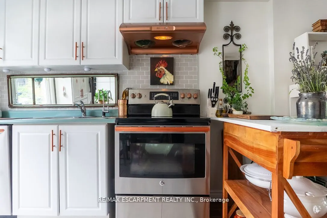 915 Inverhouse Drive, #67