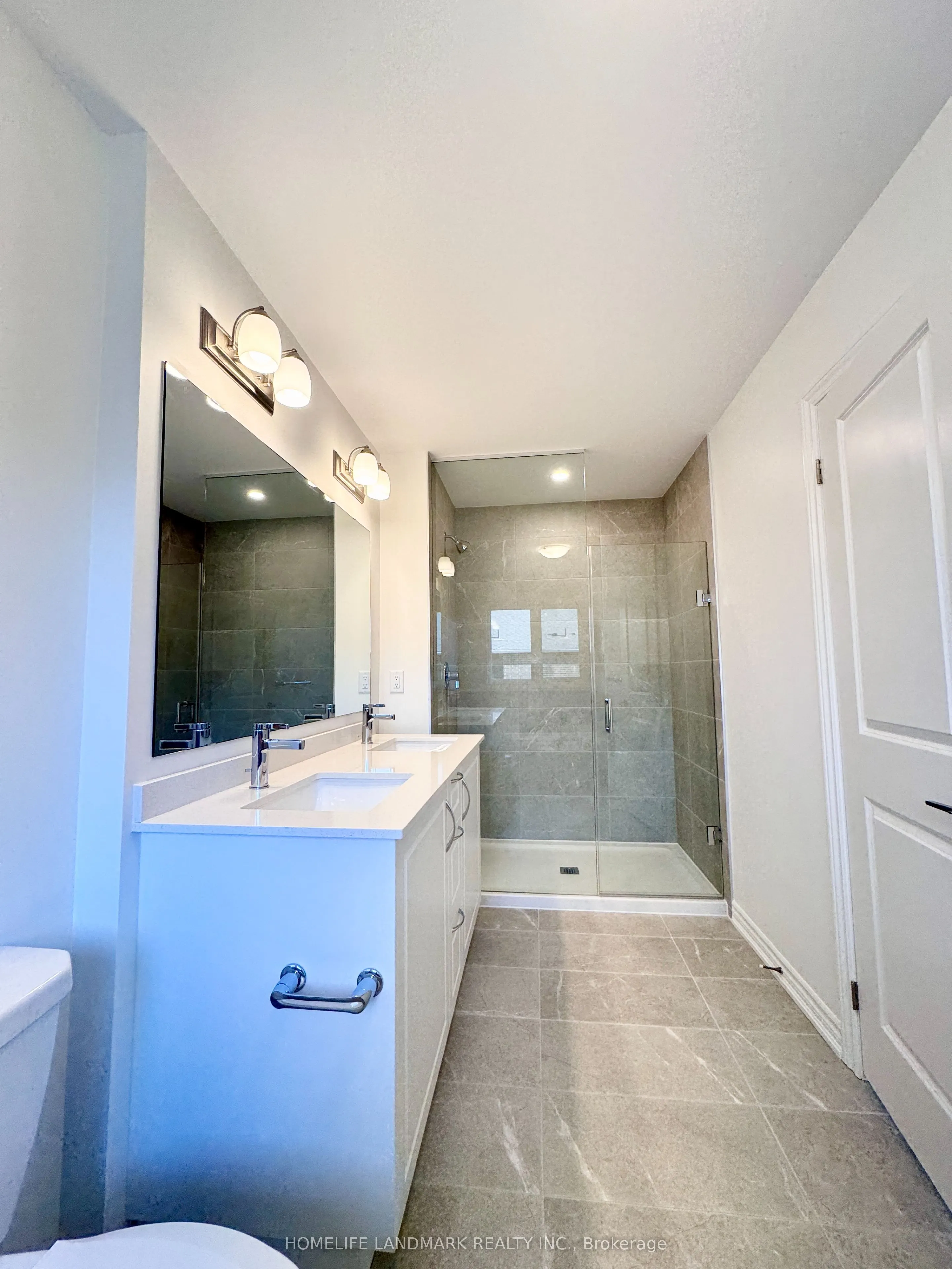 3087 Harvard Gardens