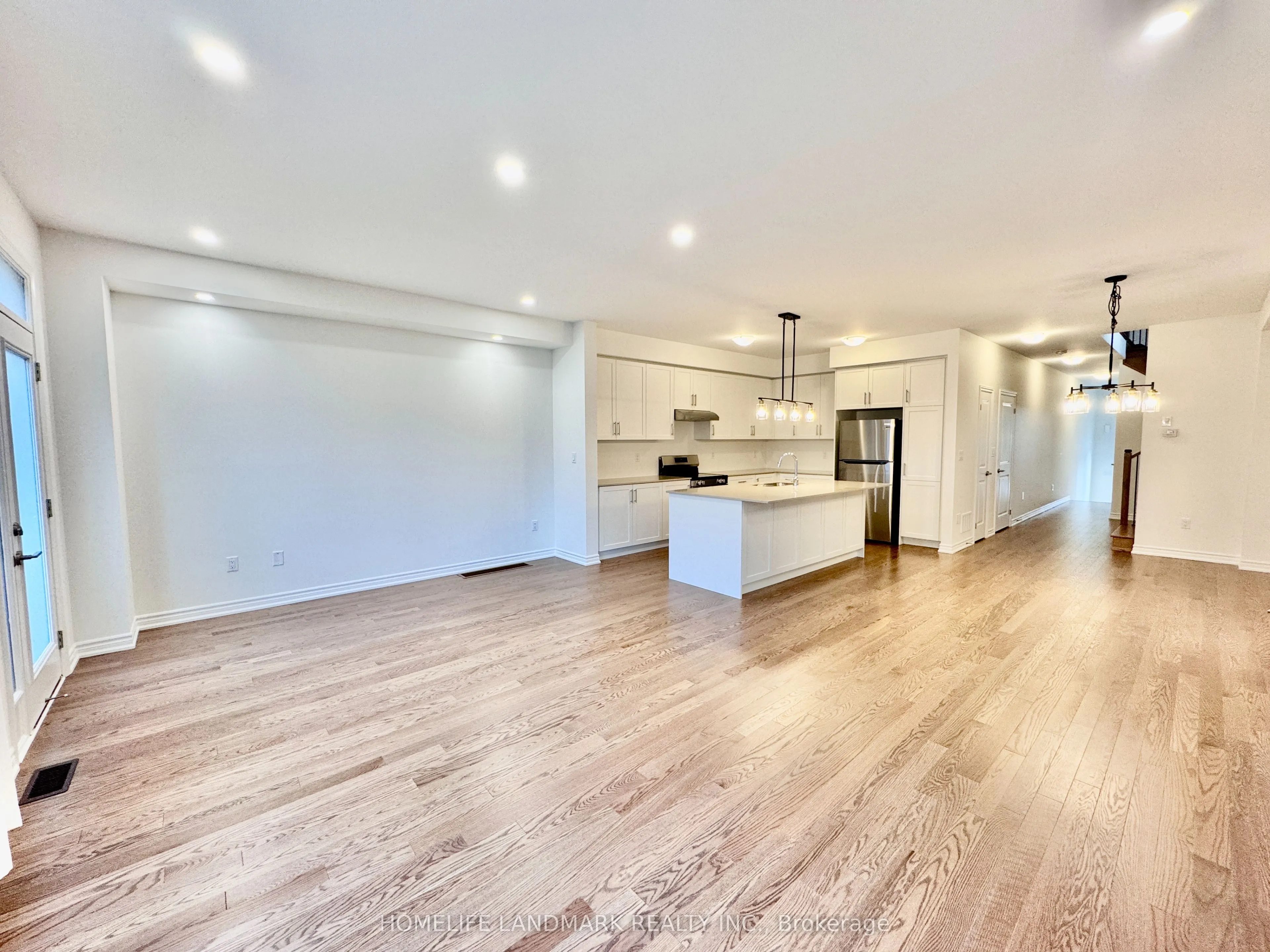 3087 Harvard Gardens