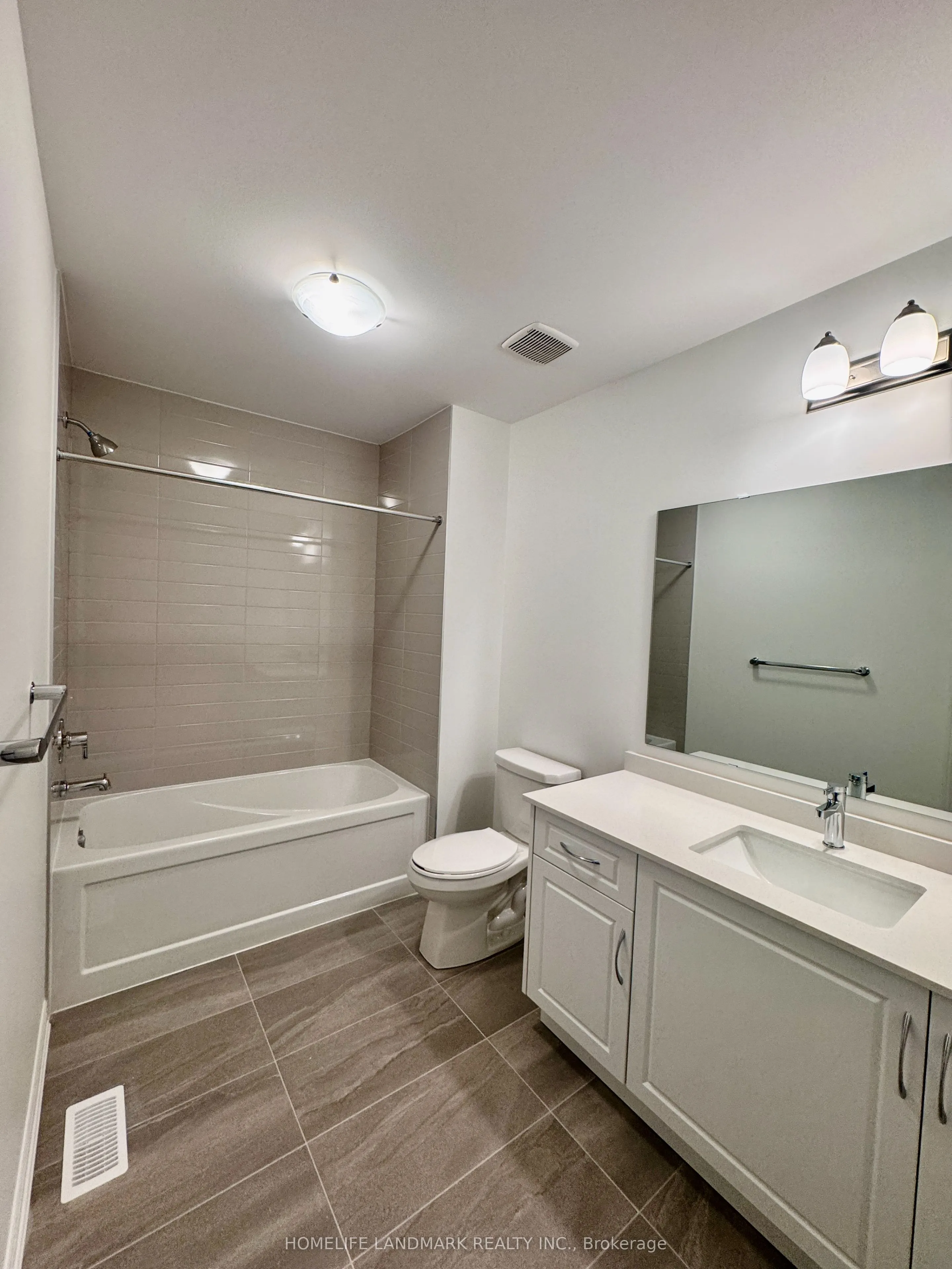 3087 Harvard Gardens