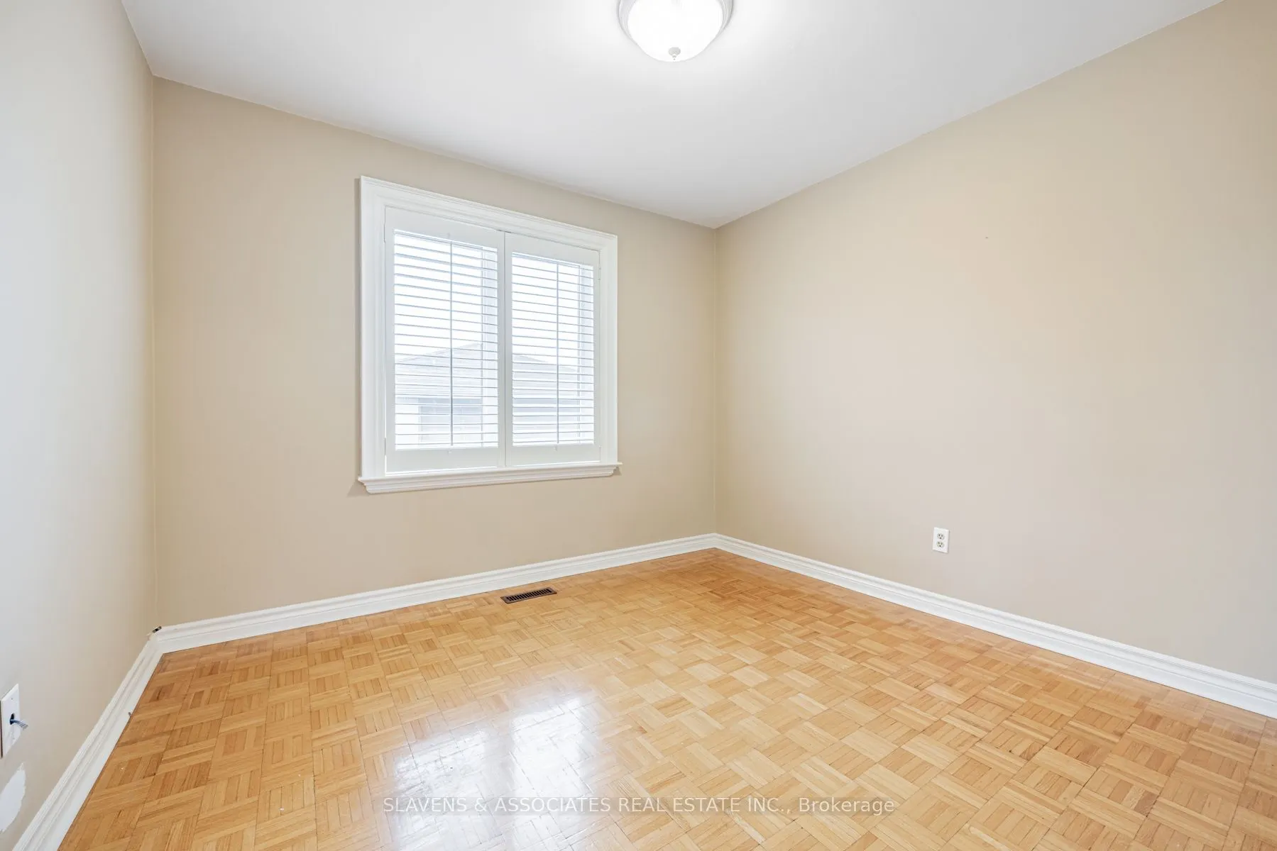 159 Spalding Road, #Main Flr