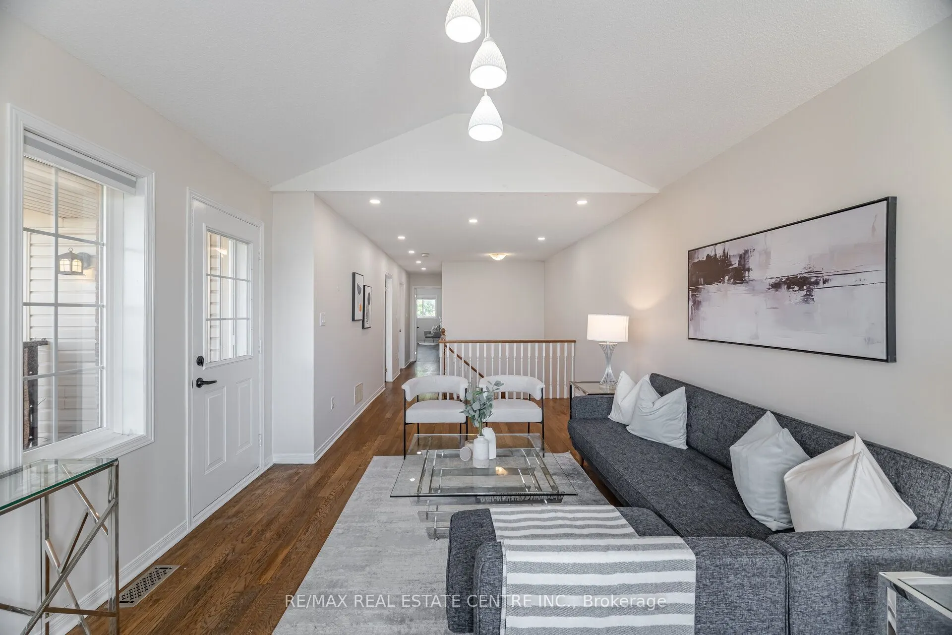 2021 Redstone Crescent