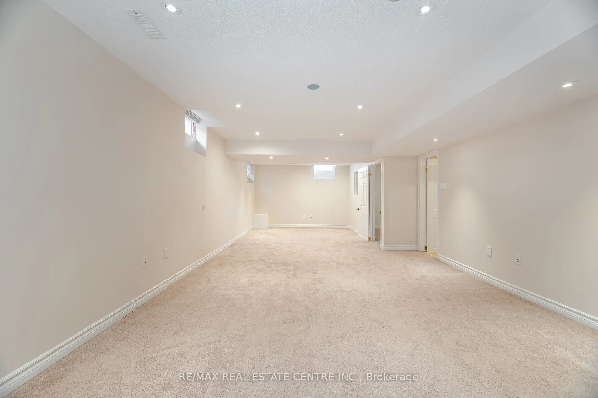 2021 Redstone Crescent