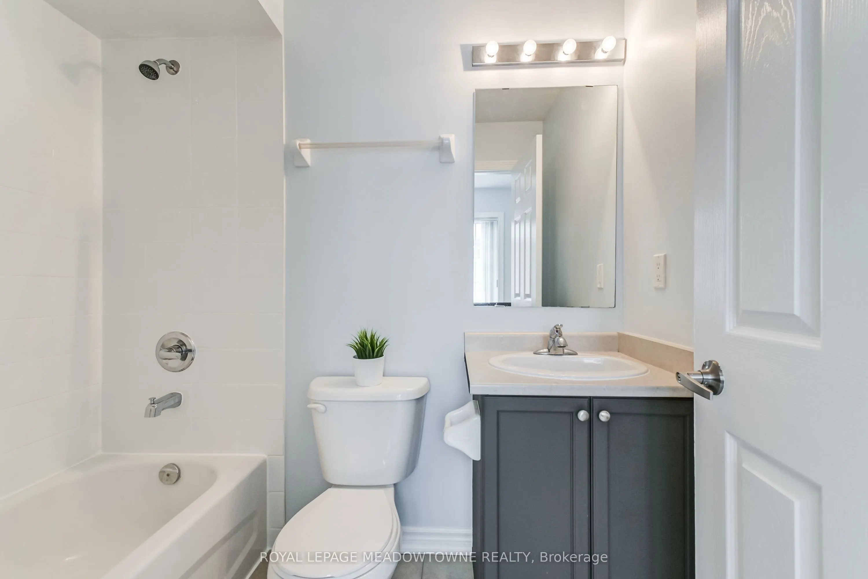 5050 Harvard Road, #1