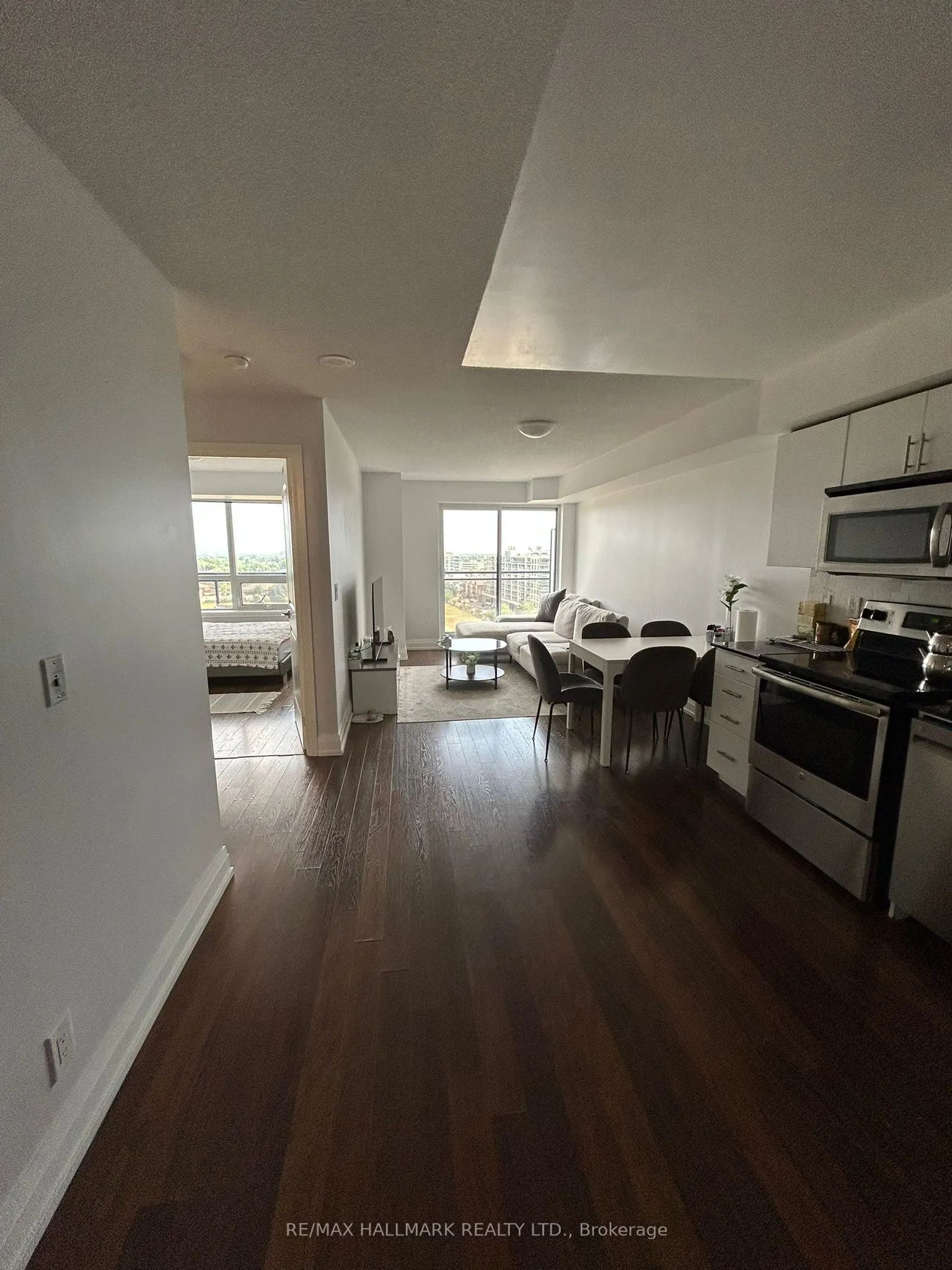 1 De Boers Drive, #1109