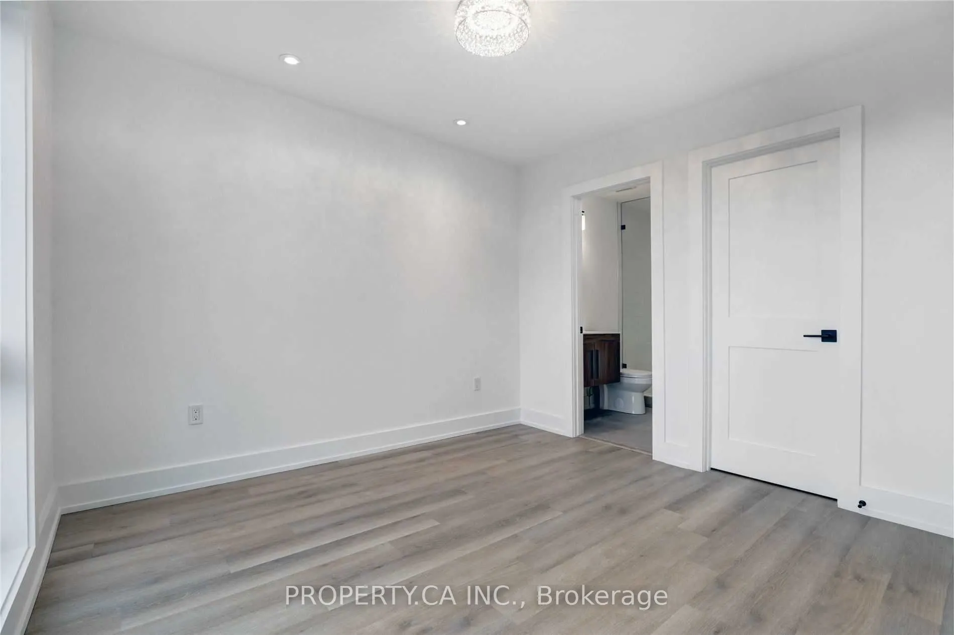 53 Eversfield Road, #Laneway