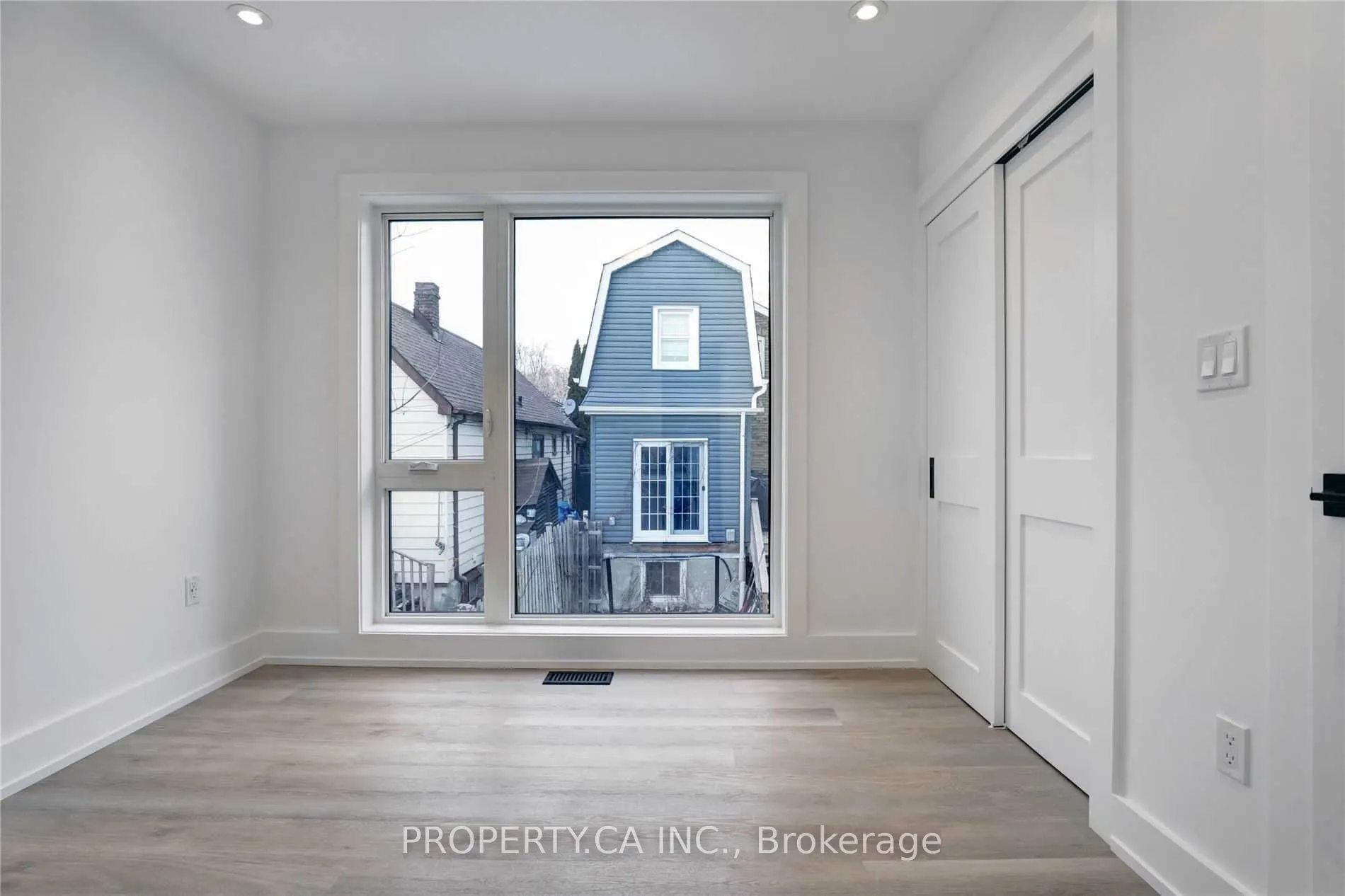 53 Eversfield Road, #Laneway