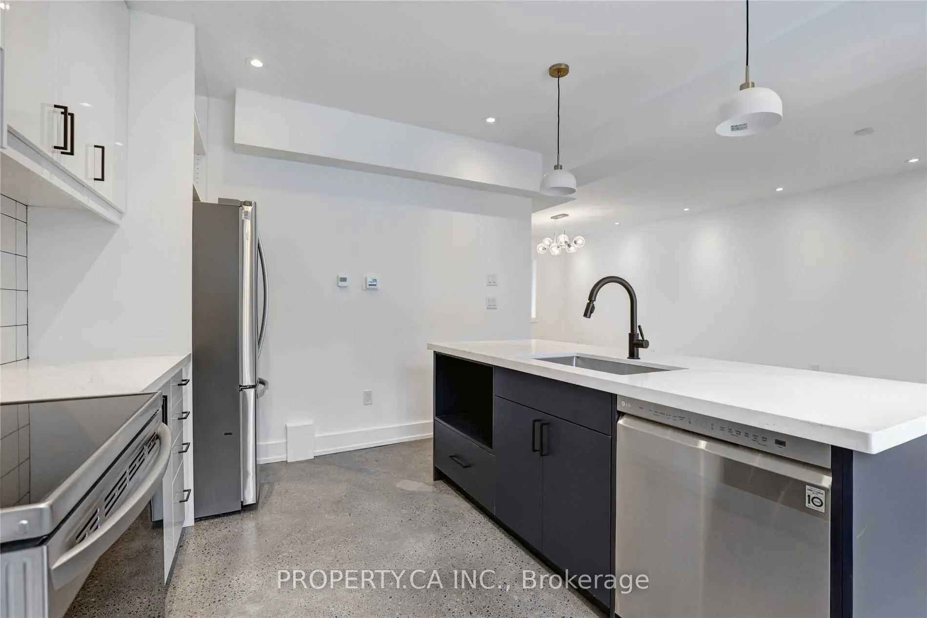 53 Eversfield Road, #Laneway