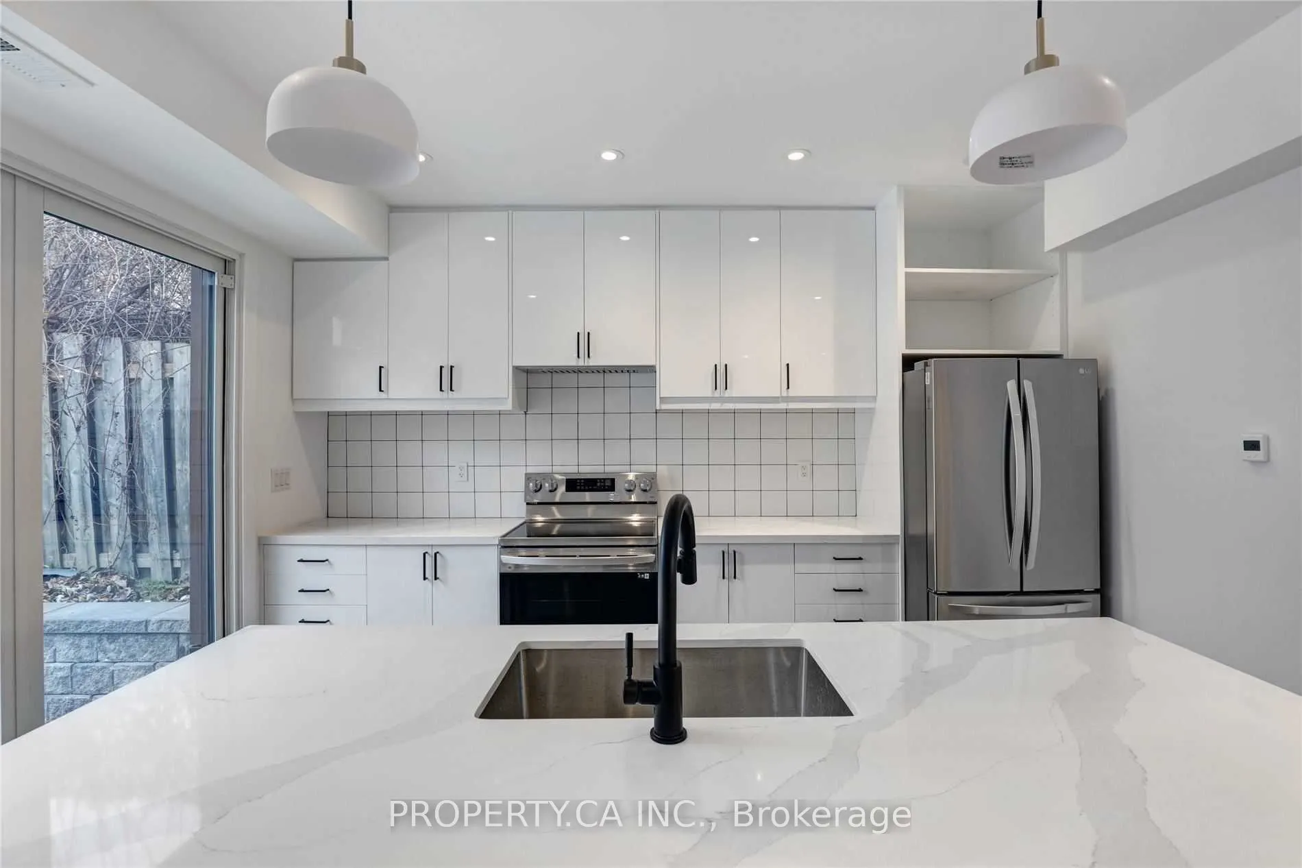 53 Eversfield Road, #Laneway