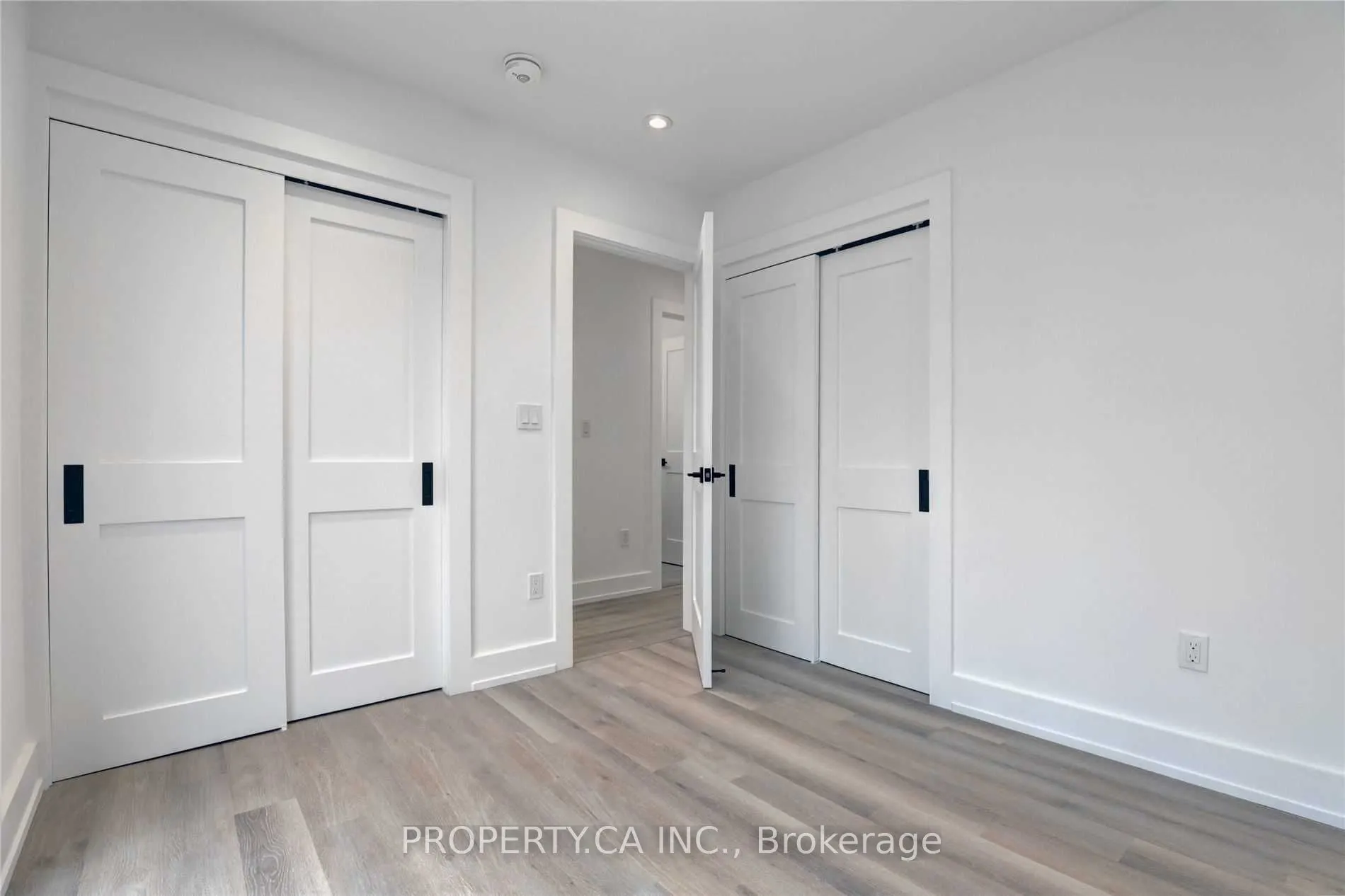 53 Eversfield Road, #Laneway