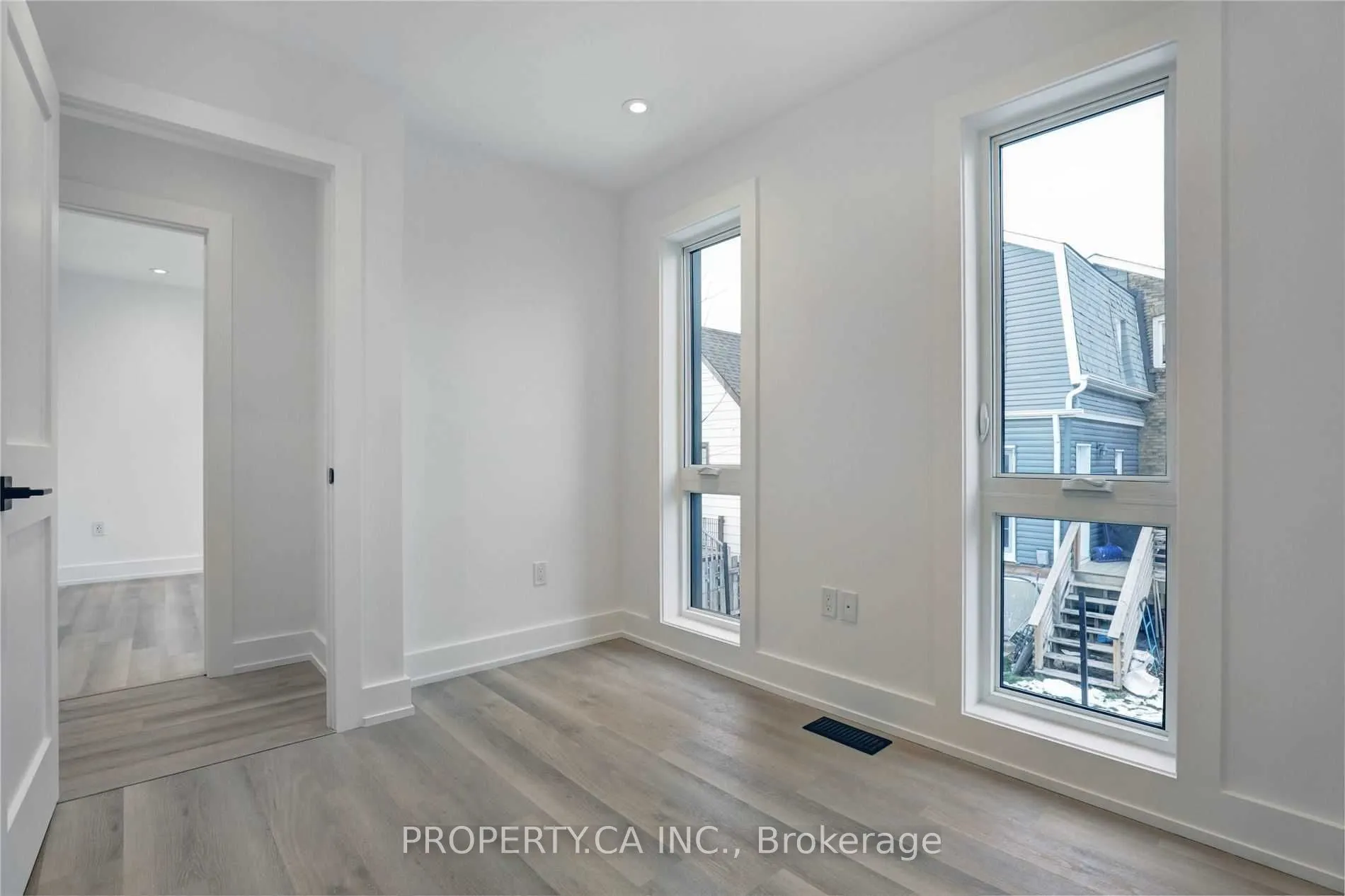 53 Eversfield Road, #Laneway
