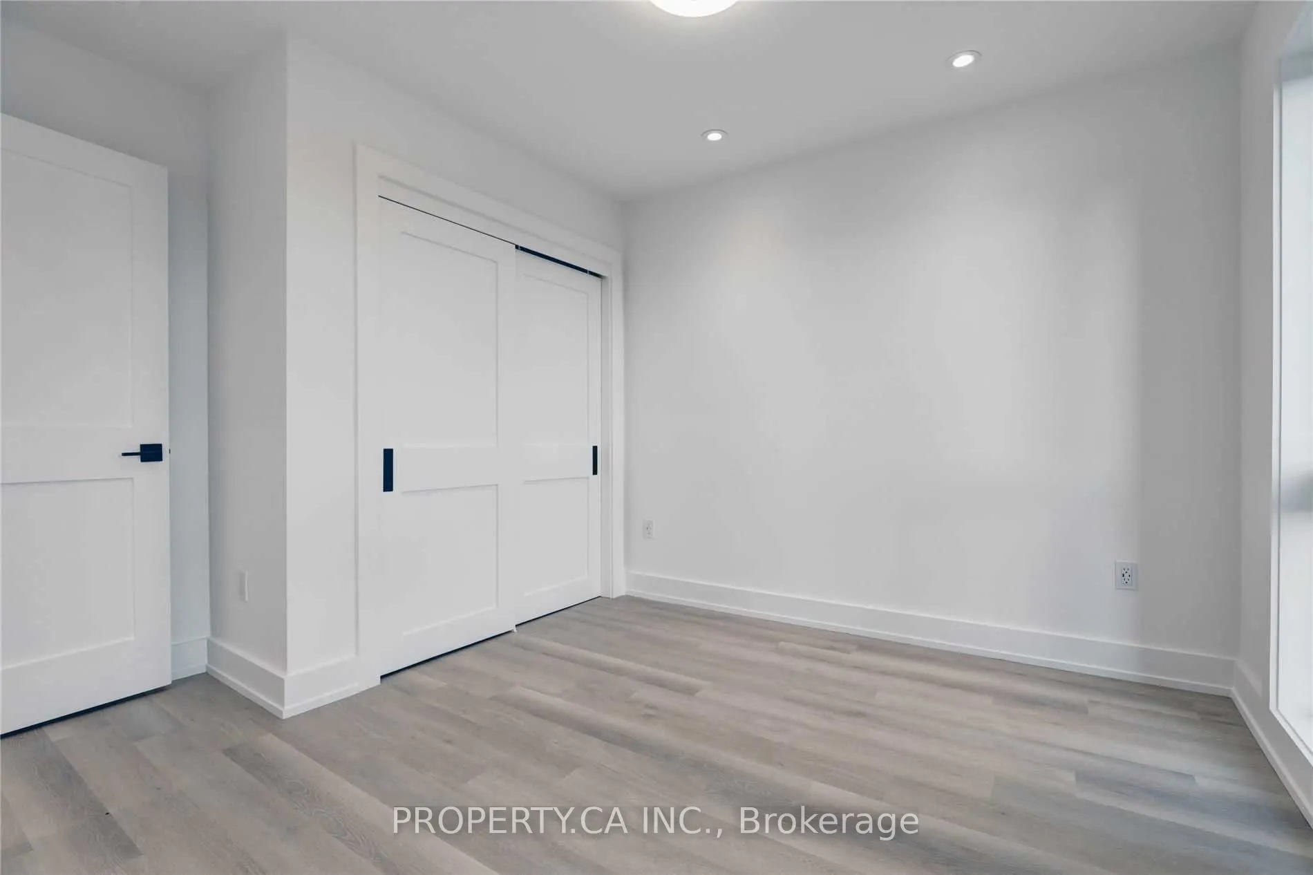 53 Eversfield Road, #Laneway