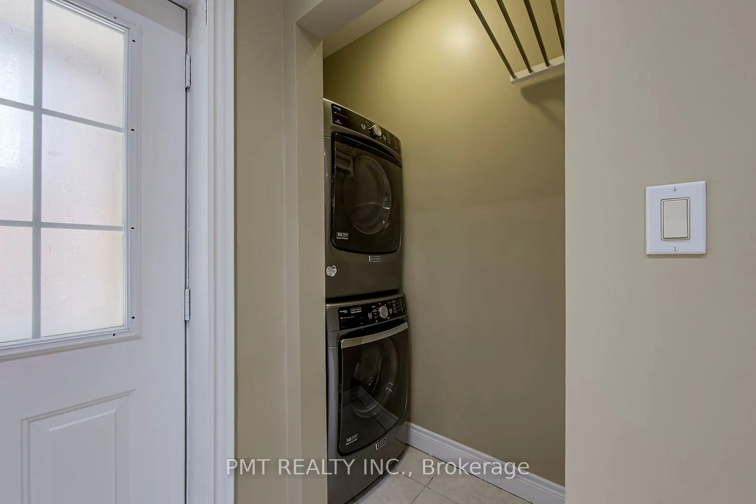 39 Windermere Avenue, #Main