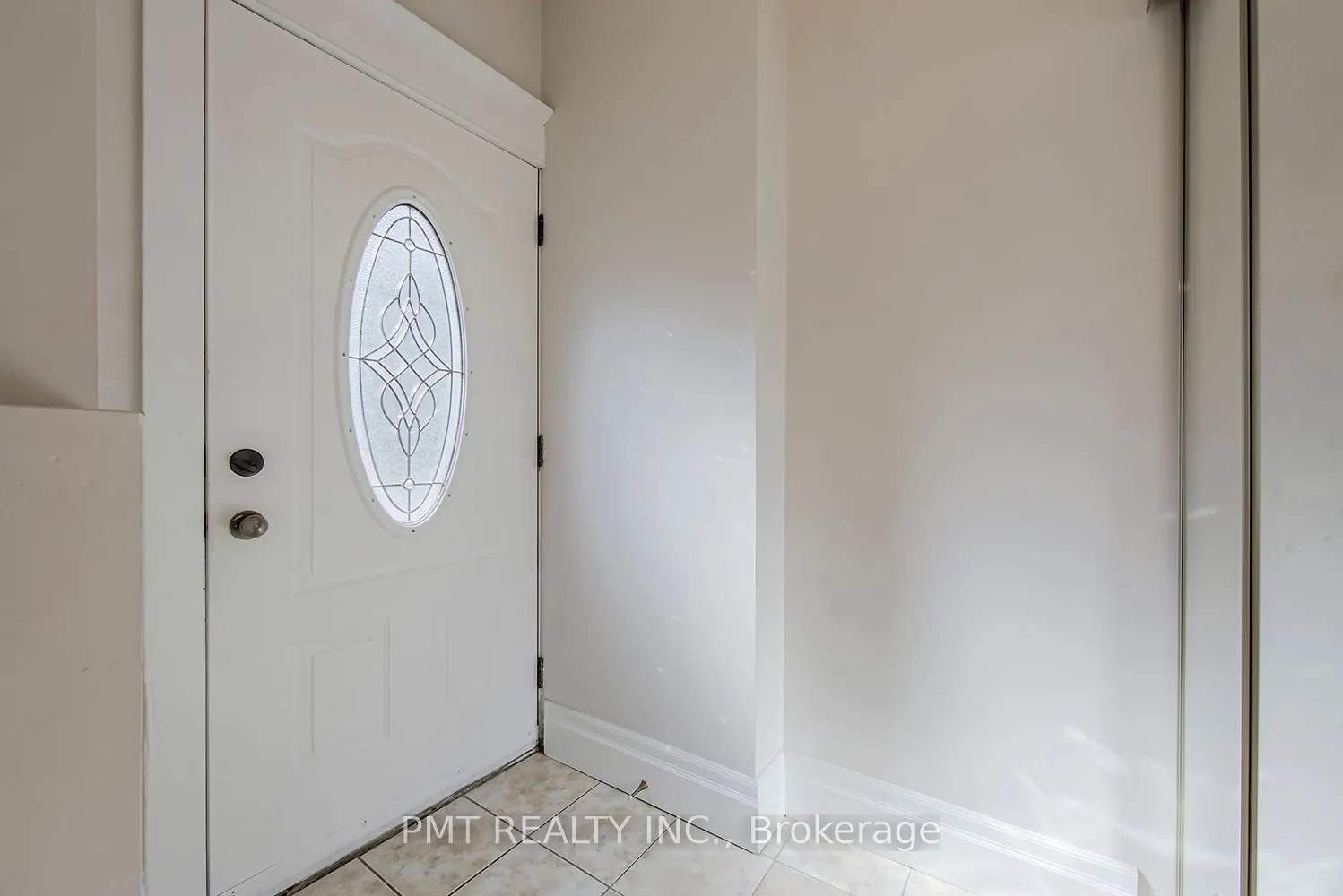 39 Windermere Avenue, #Main