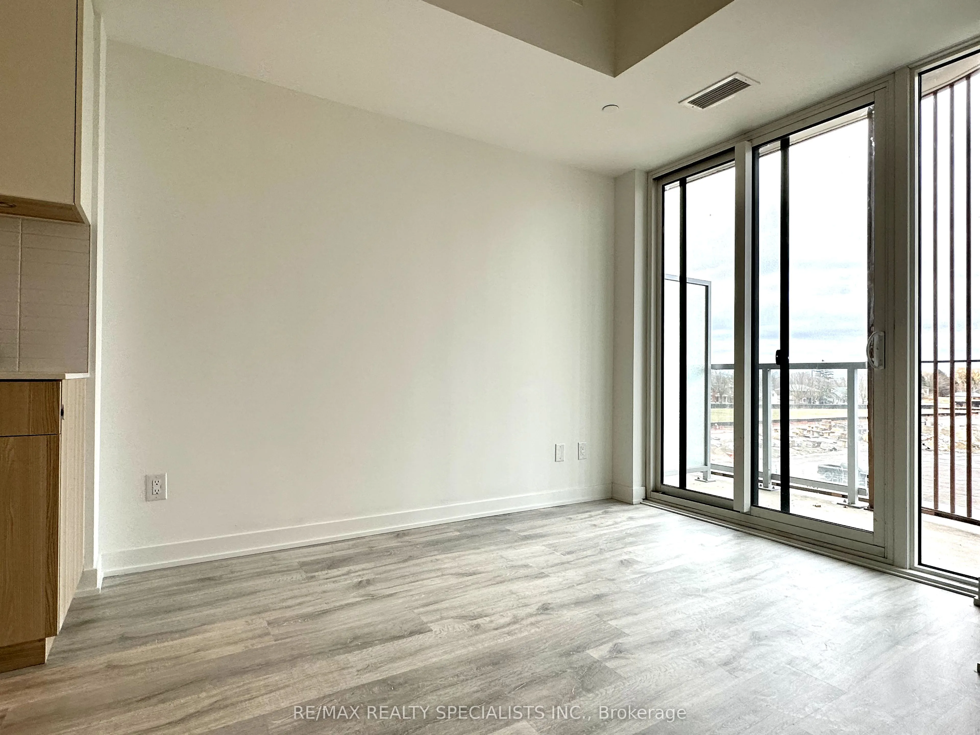 220 Missinnihe Way, #312