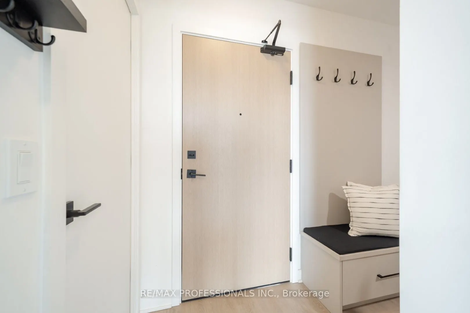 36 Zorra Street, #305