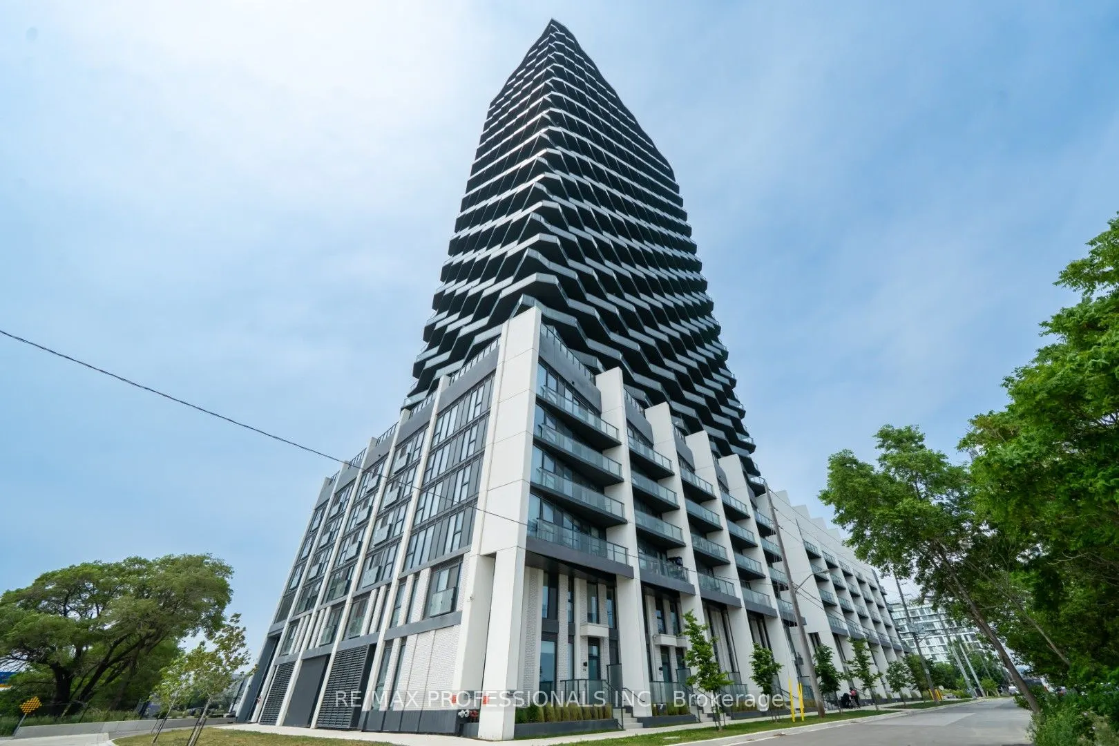 36 Zorra Street, #305