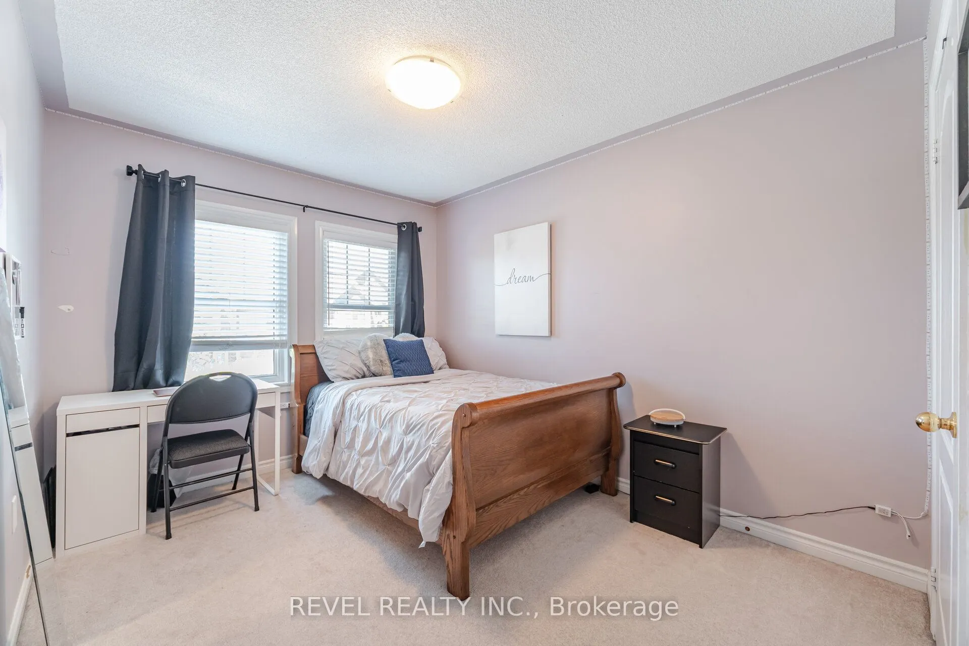 132 SWINDALE Drive