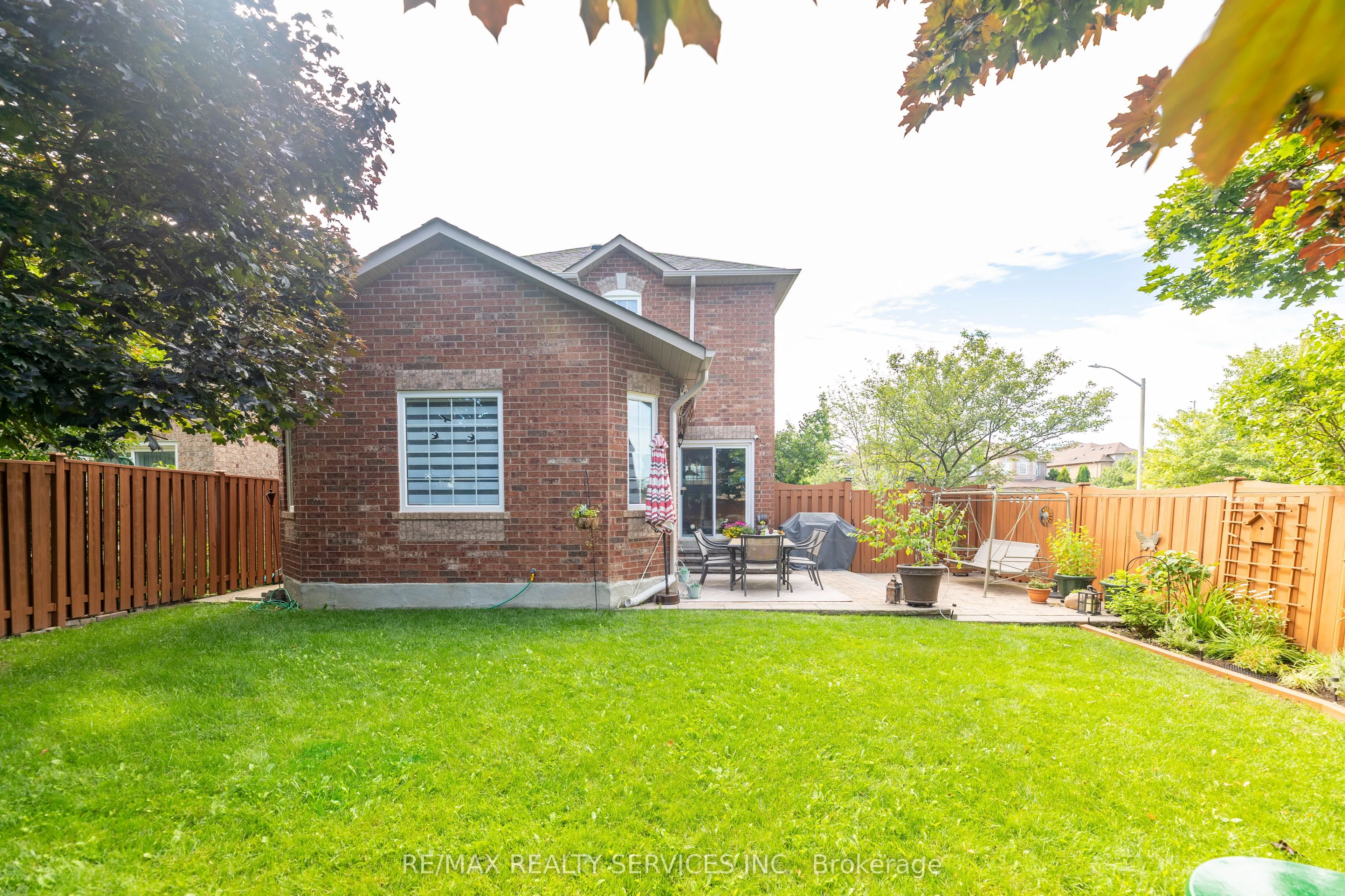 1 Daisy Court