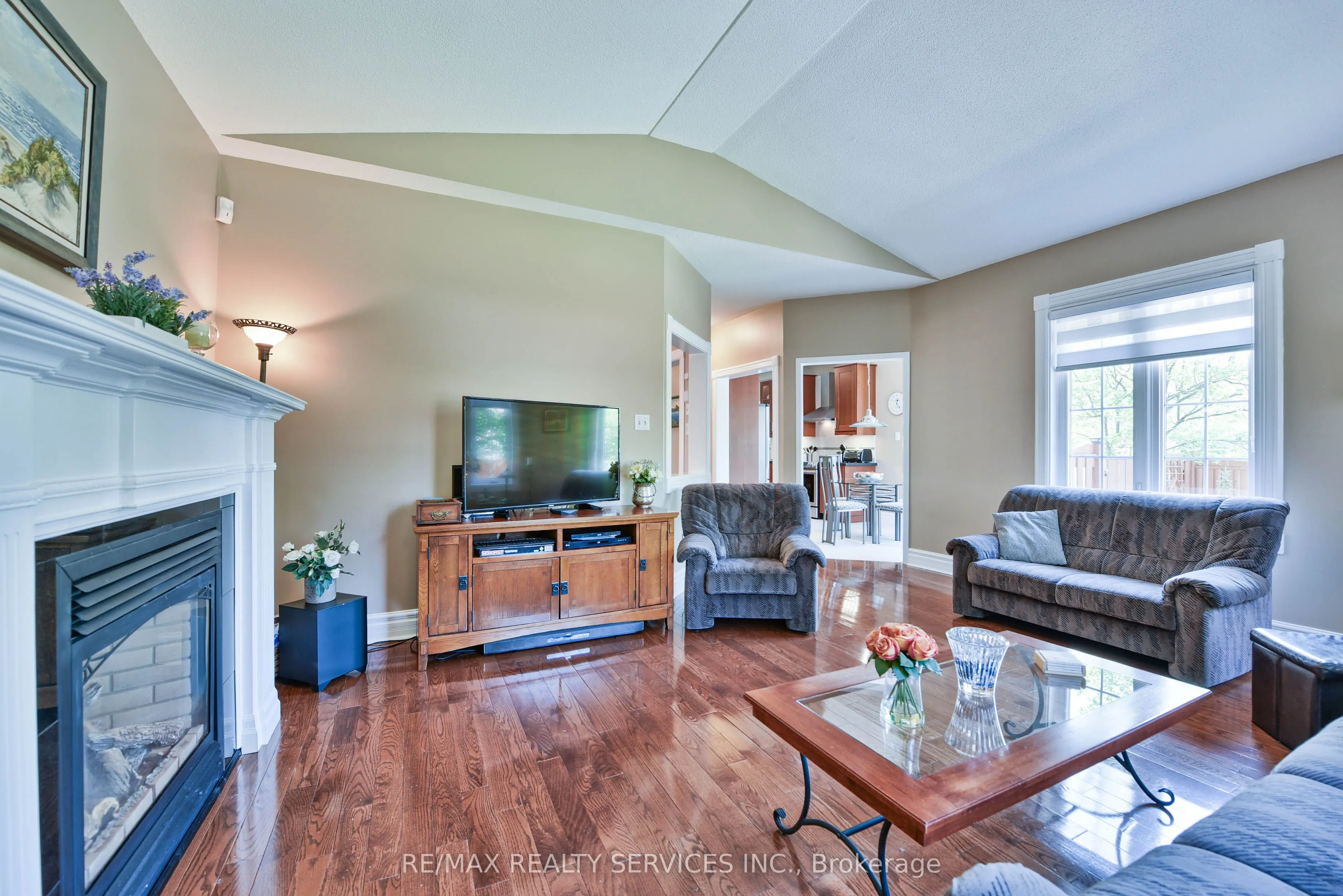 1 Daisy Court