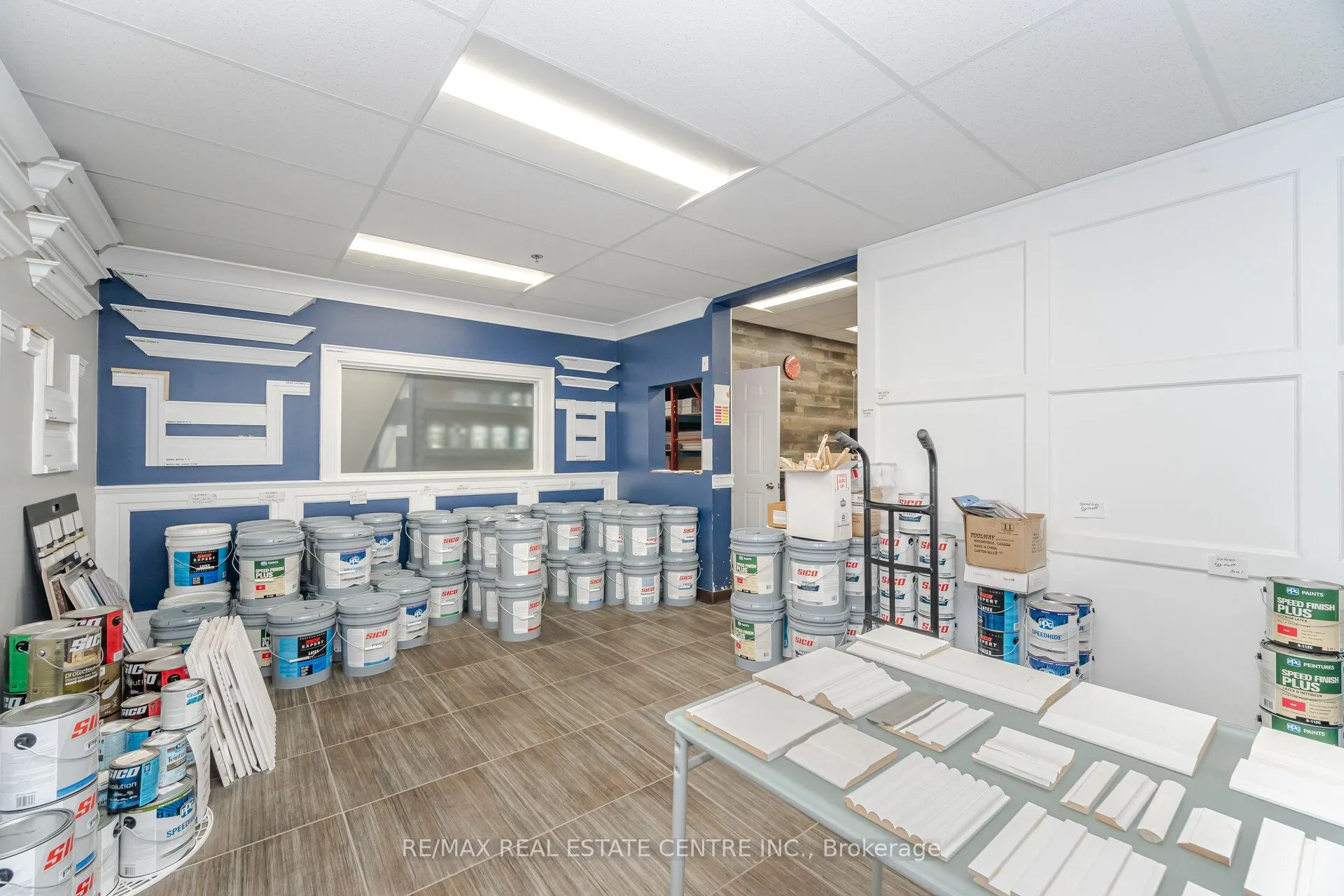 2074 Steeles Avenue E, #19