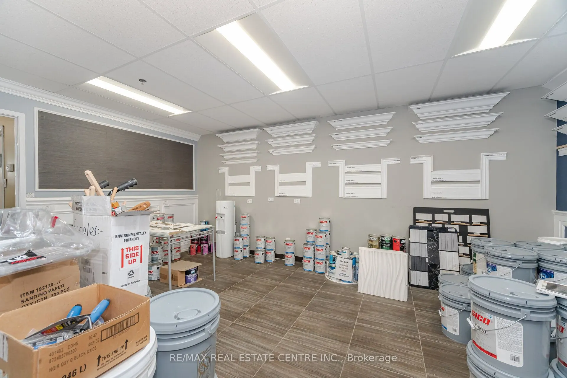 2074 Steeles Avenue E, #19