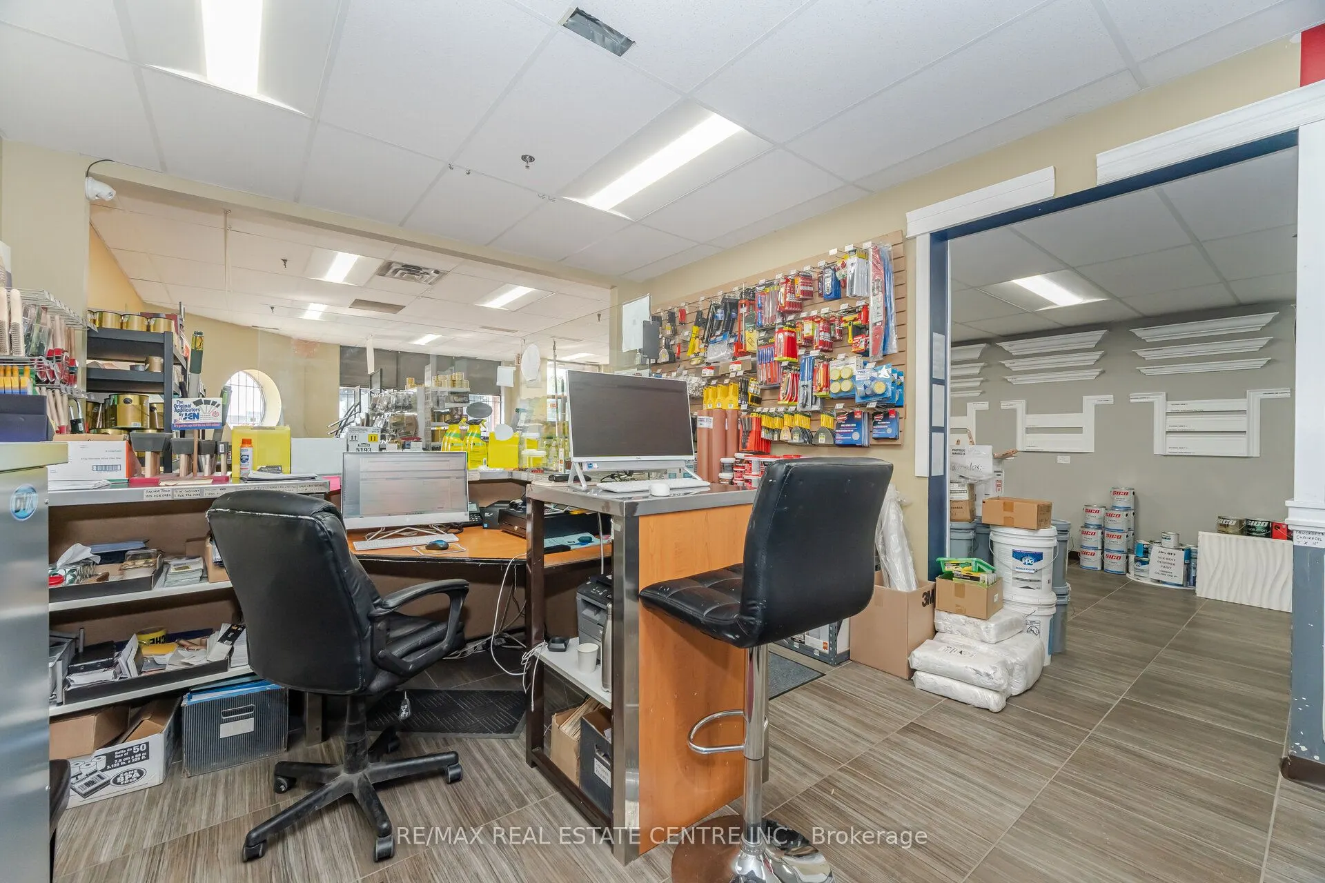 2074 Steeles Avenue E, #19