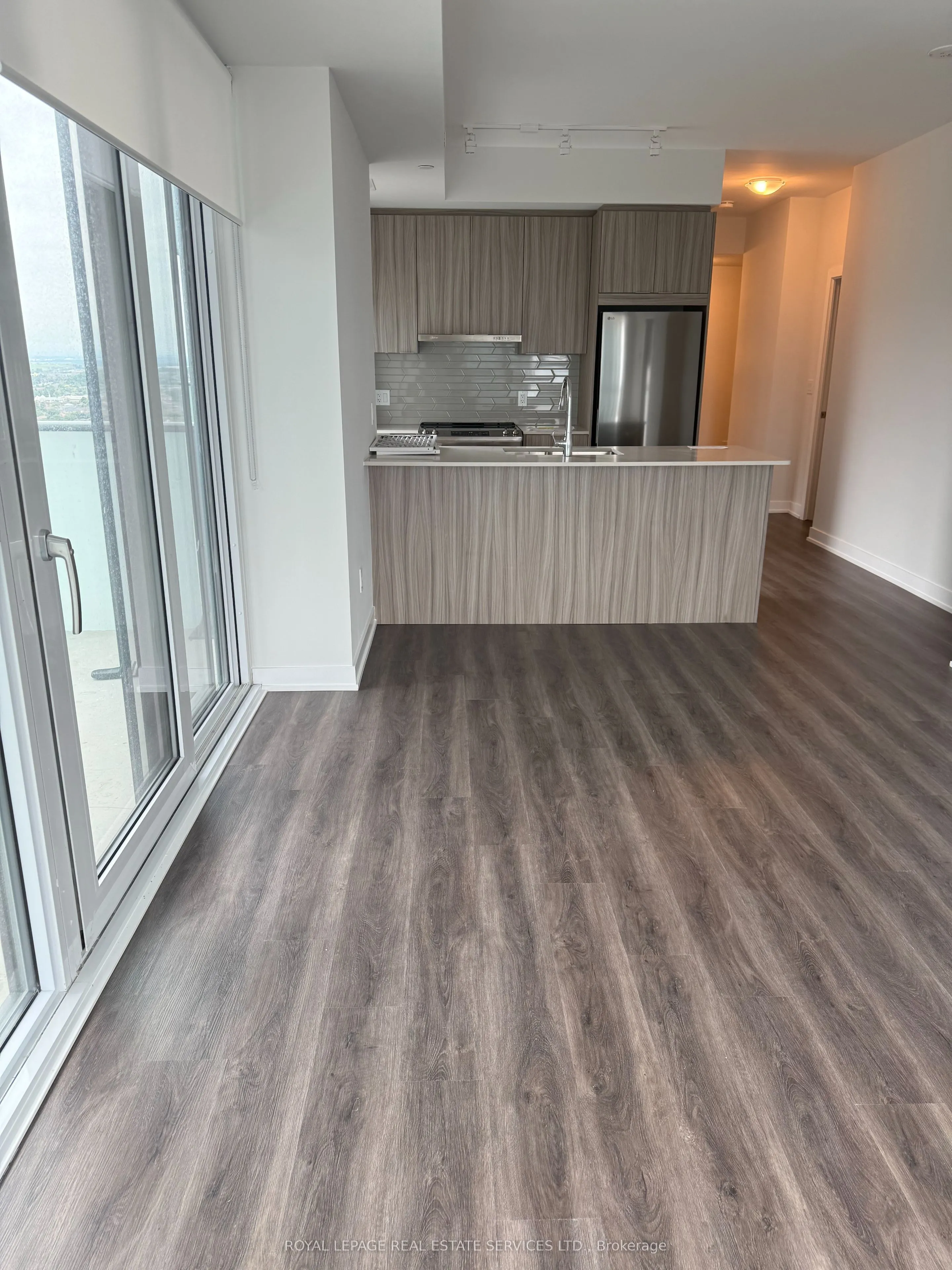 430 Square One Drive, #2406