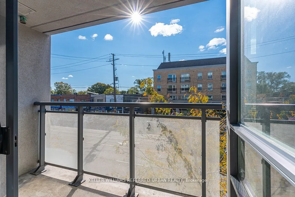 760 The Queensway, #209