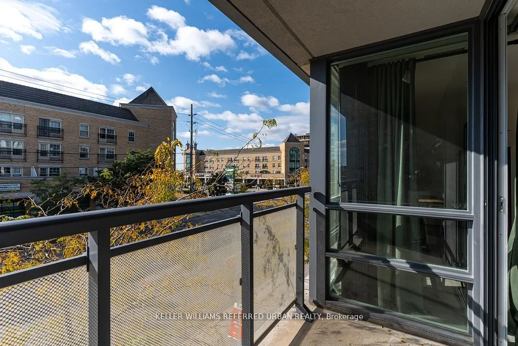 760 The Queensway, #209