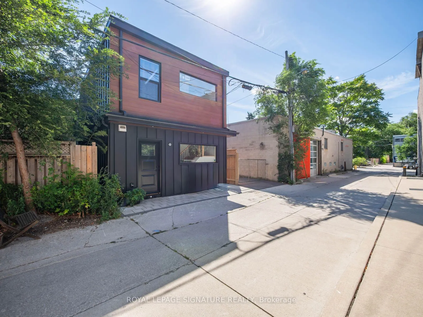 202 Perth Avenue, #Lower