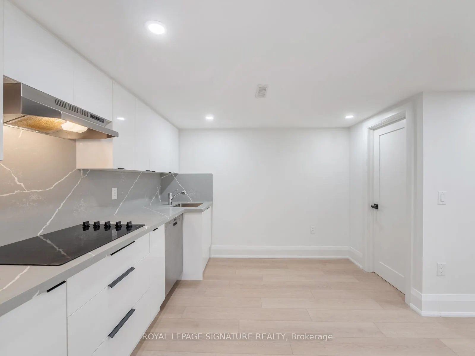 202 Perth Avenue, #Lower