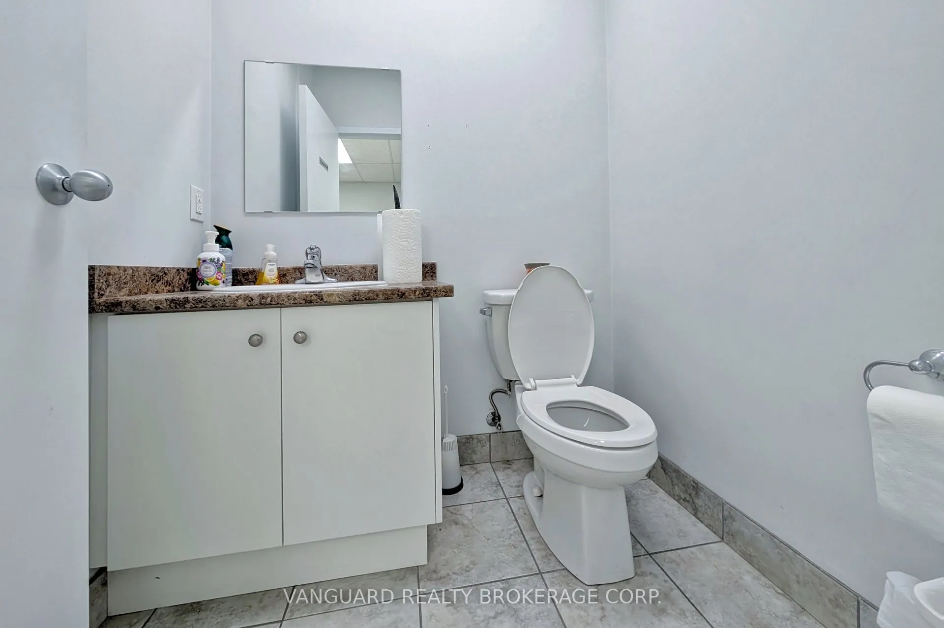 20 Baywood Road, #13