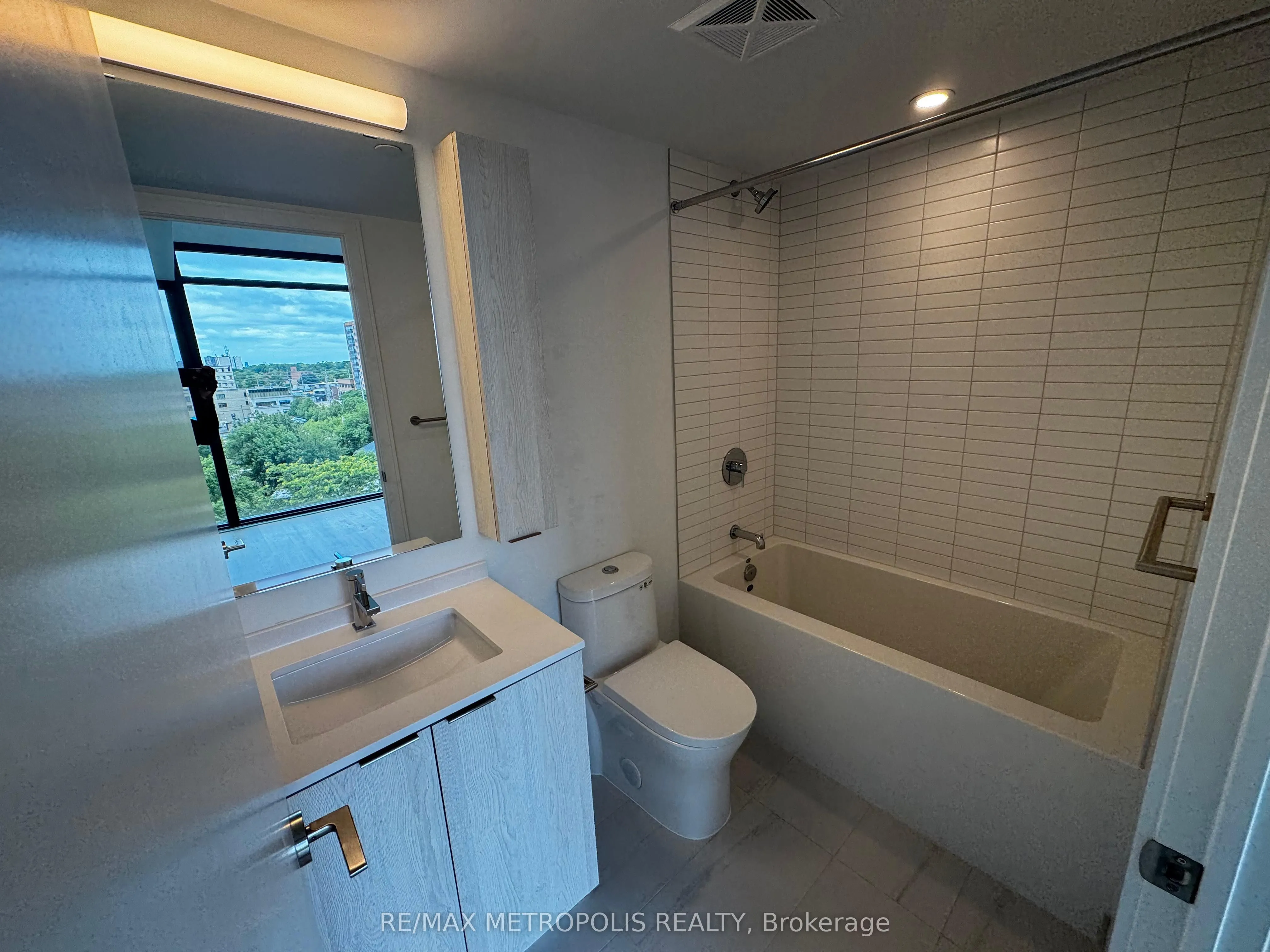 3009 Novar Road, #629