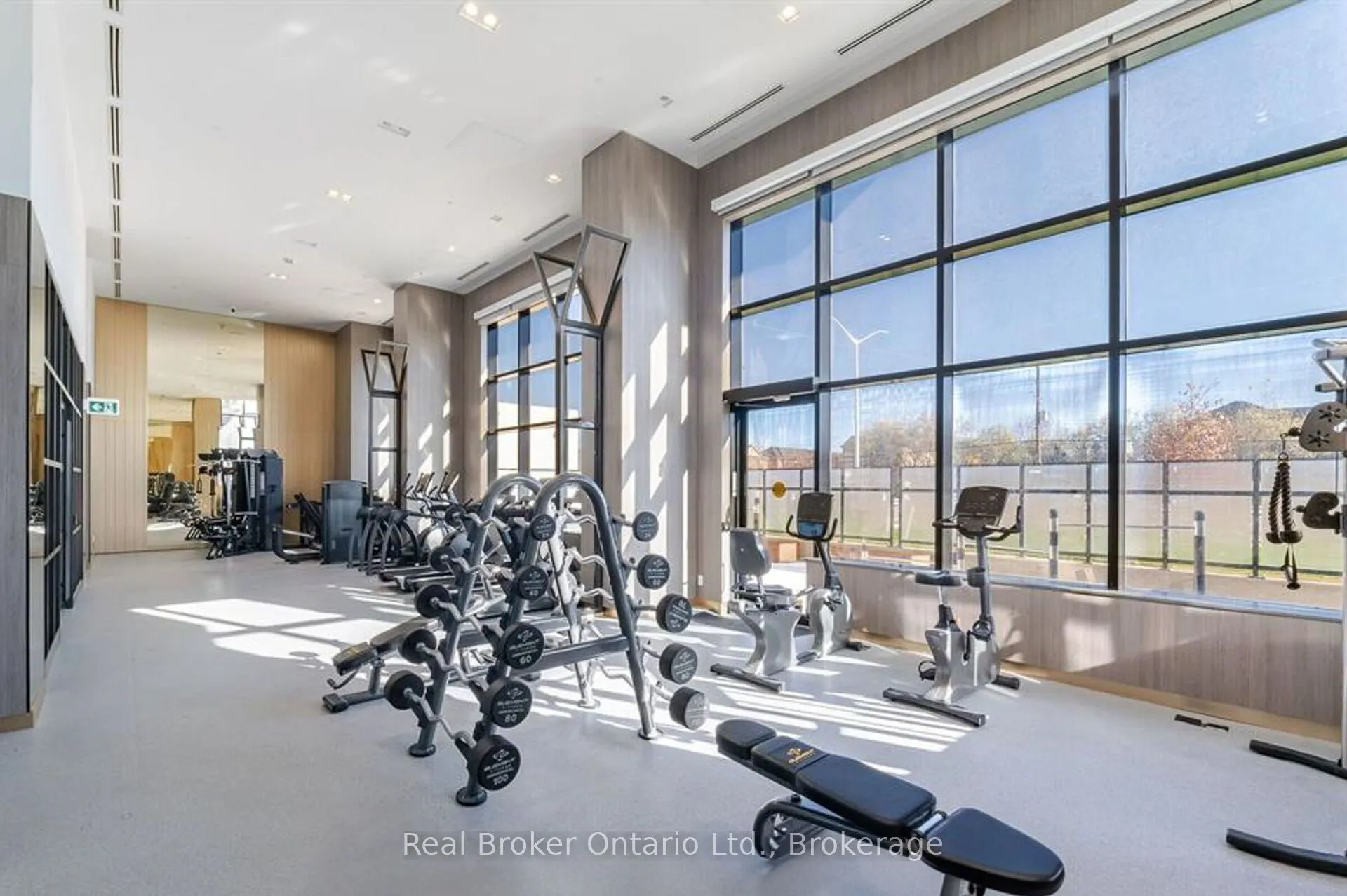395 Dundas Street, #718