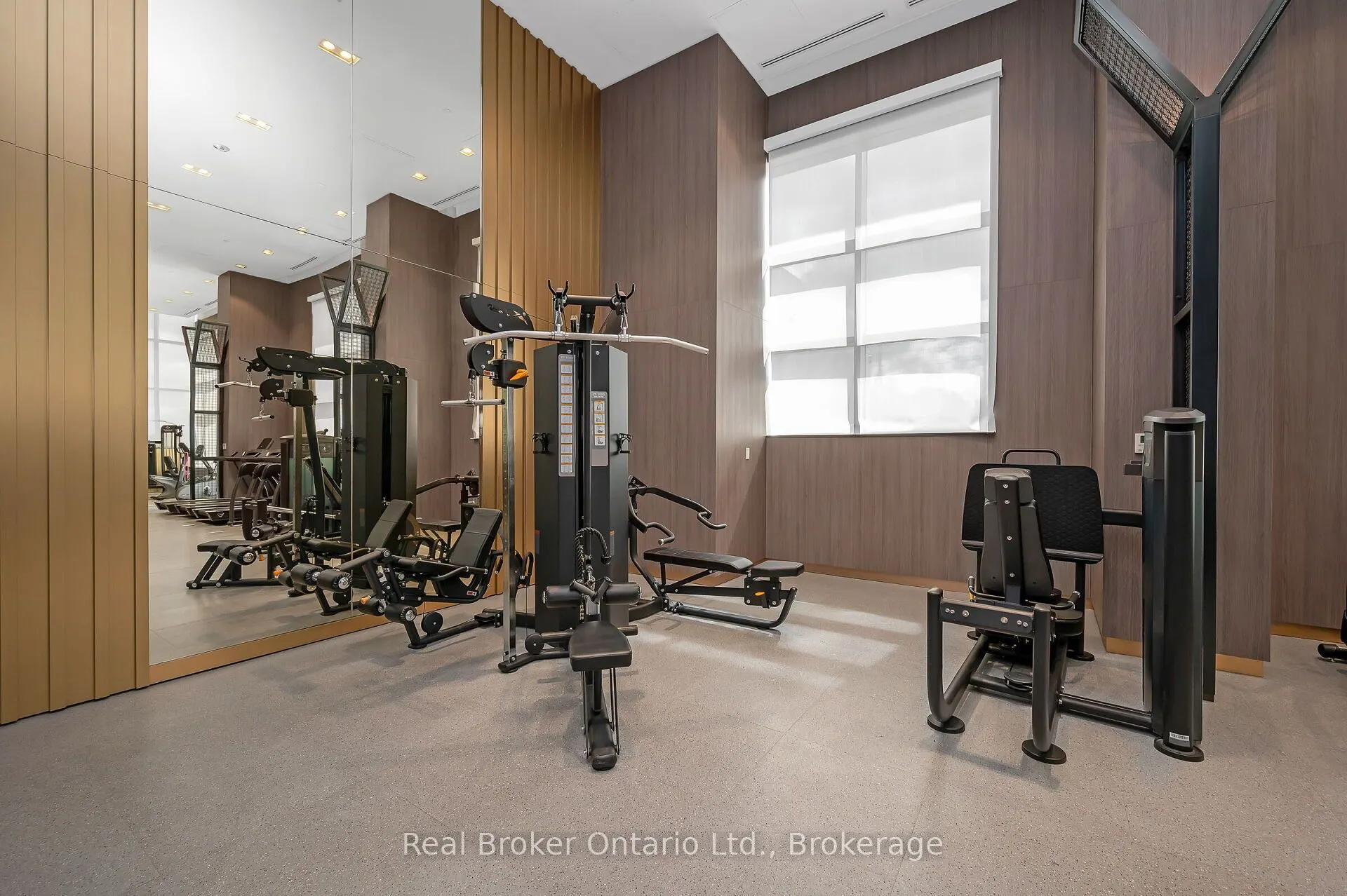395 Dundas Street, #718