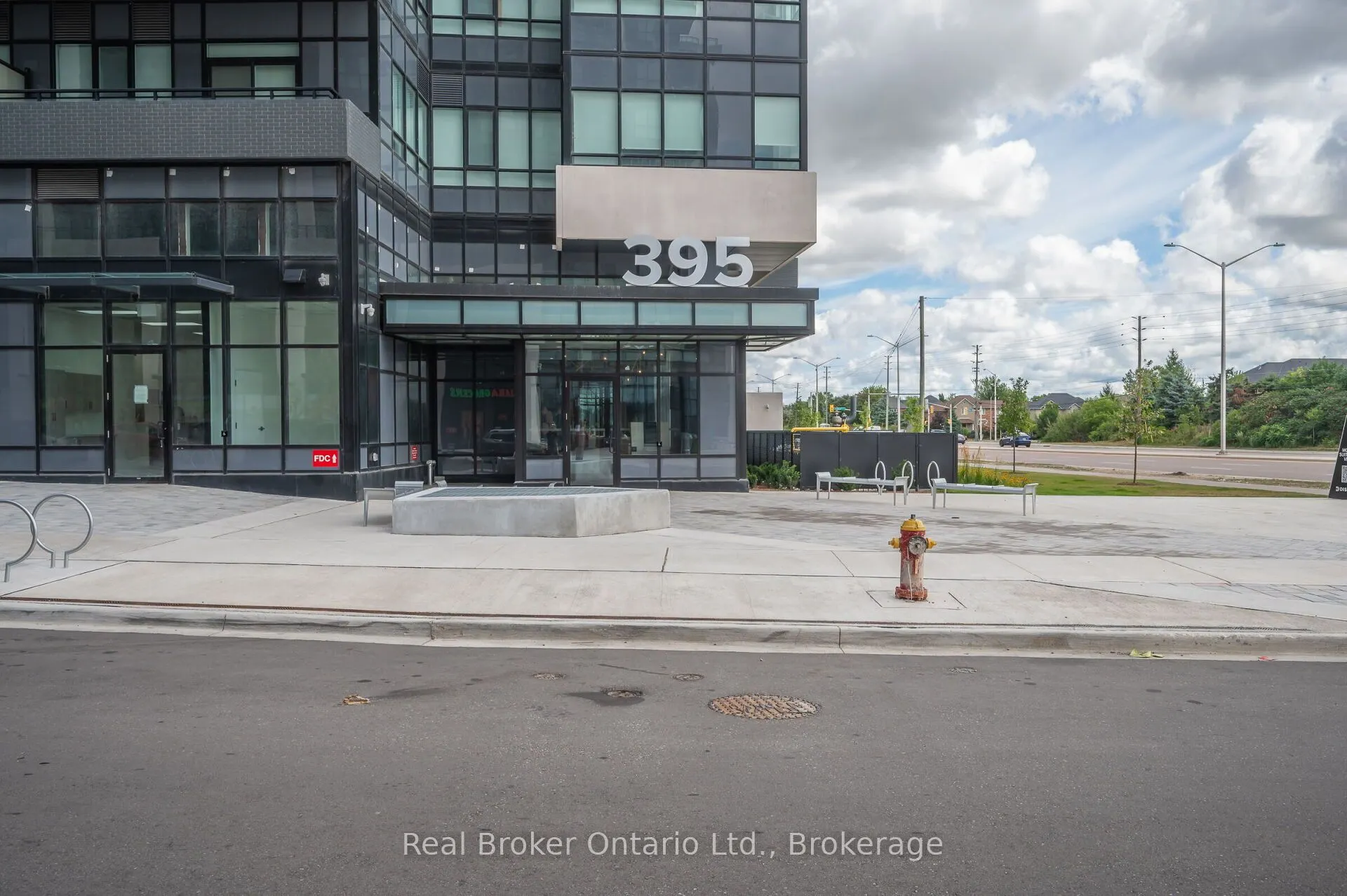 395 Dundas Street, #718