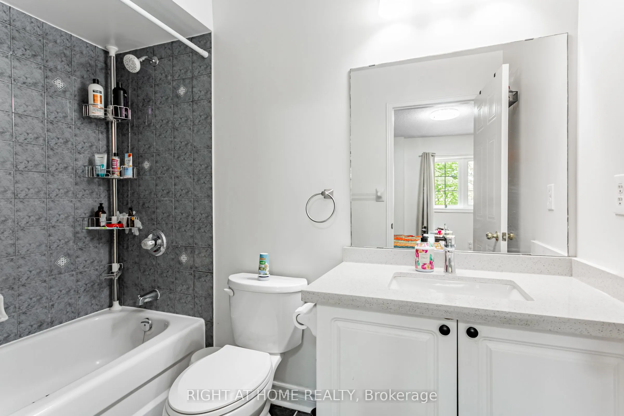 5223 Fairford Crescent, #67