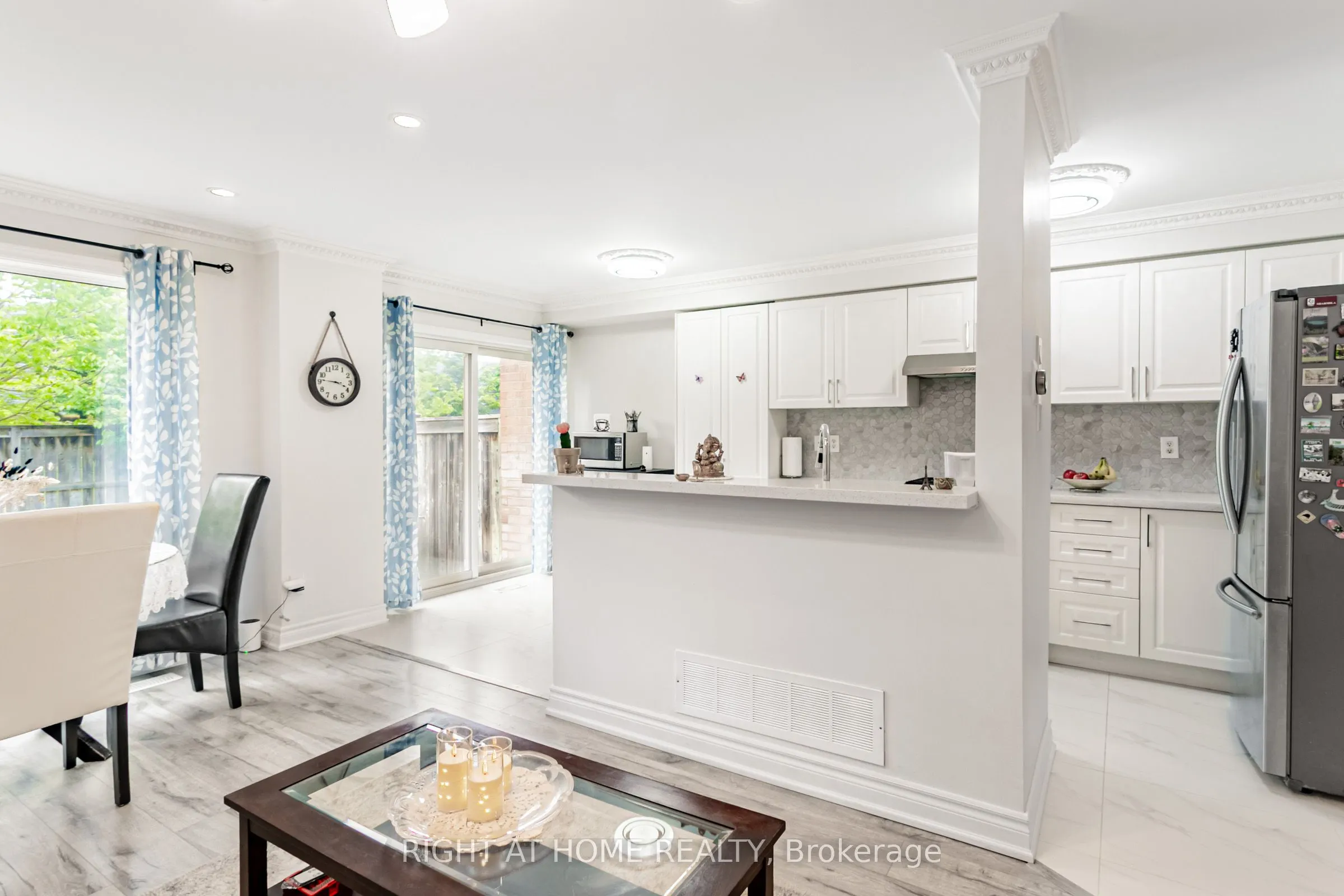 5223 Fairford Crescent, #67