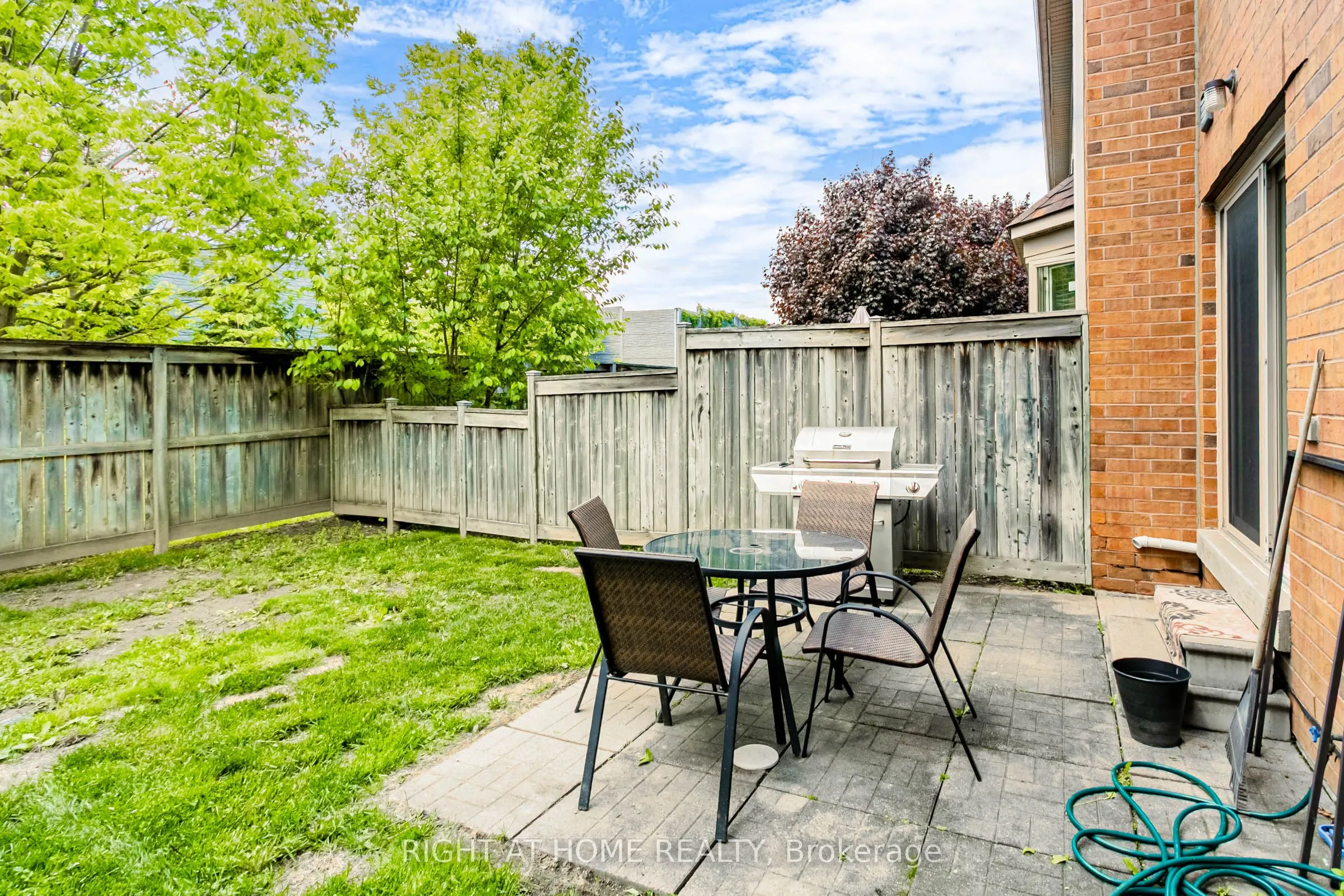 5223 Fairford Crescent, #67