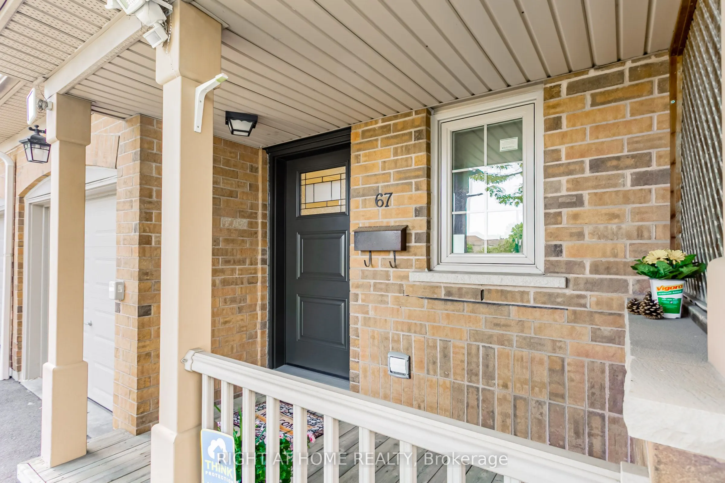 5223 Fairford Crescent, #67