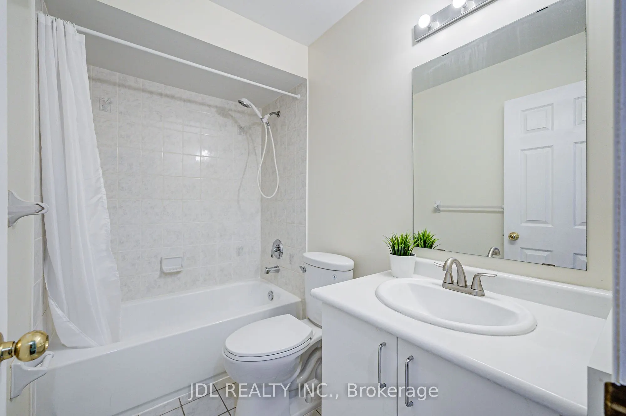 4950 Albina Way, #81
