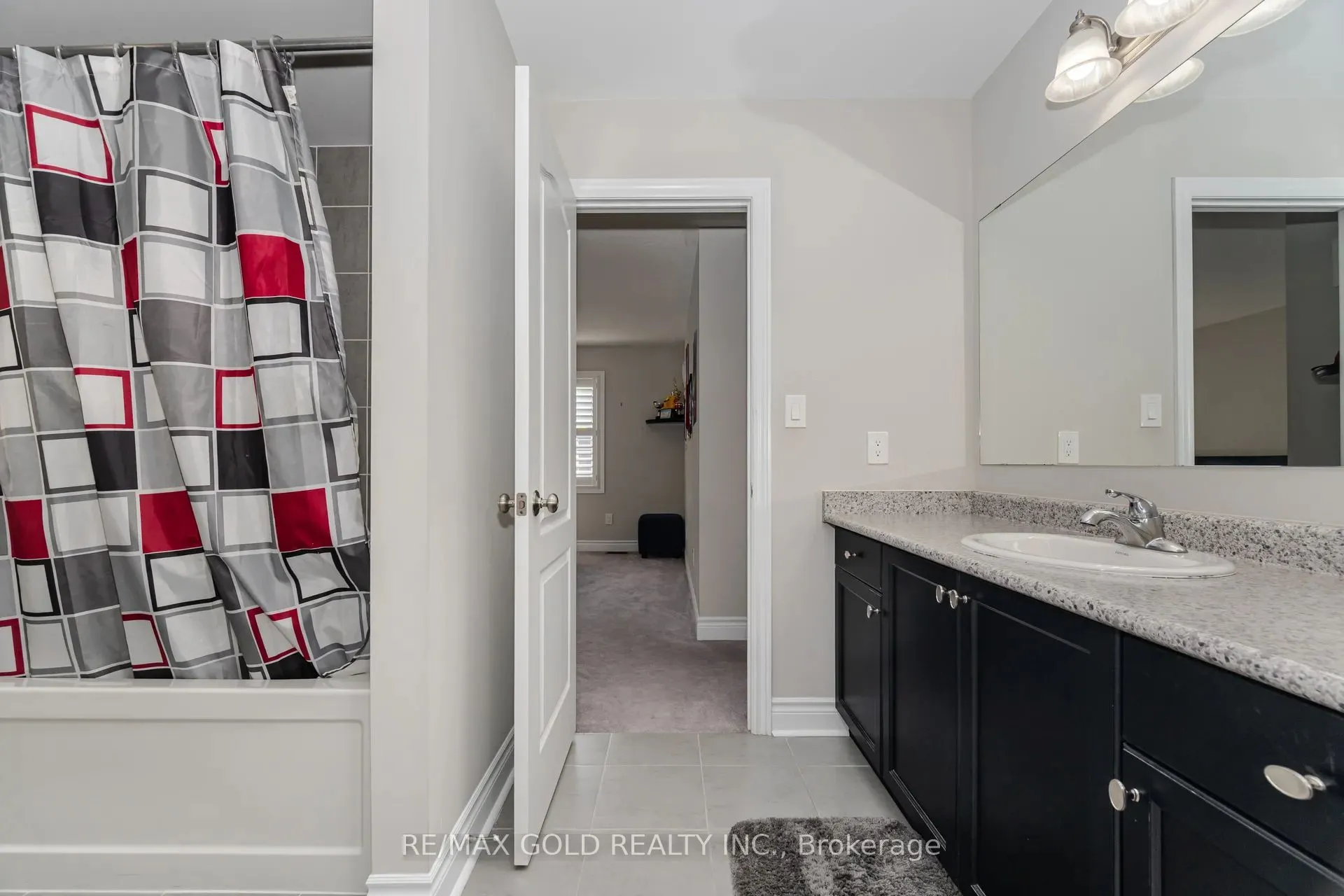15 Henry Wilson Drive