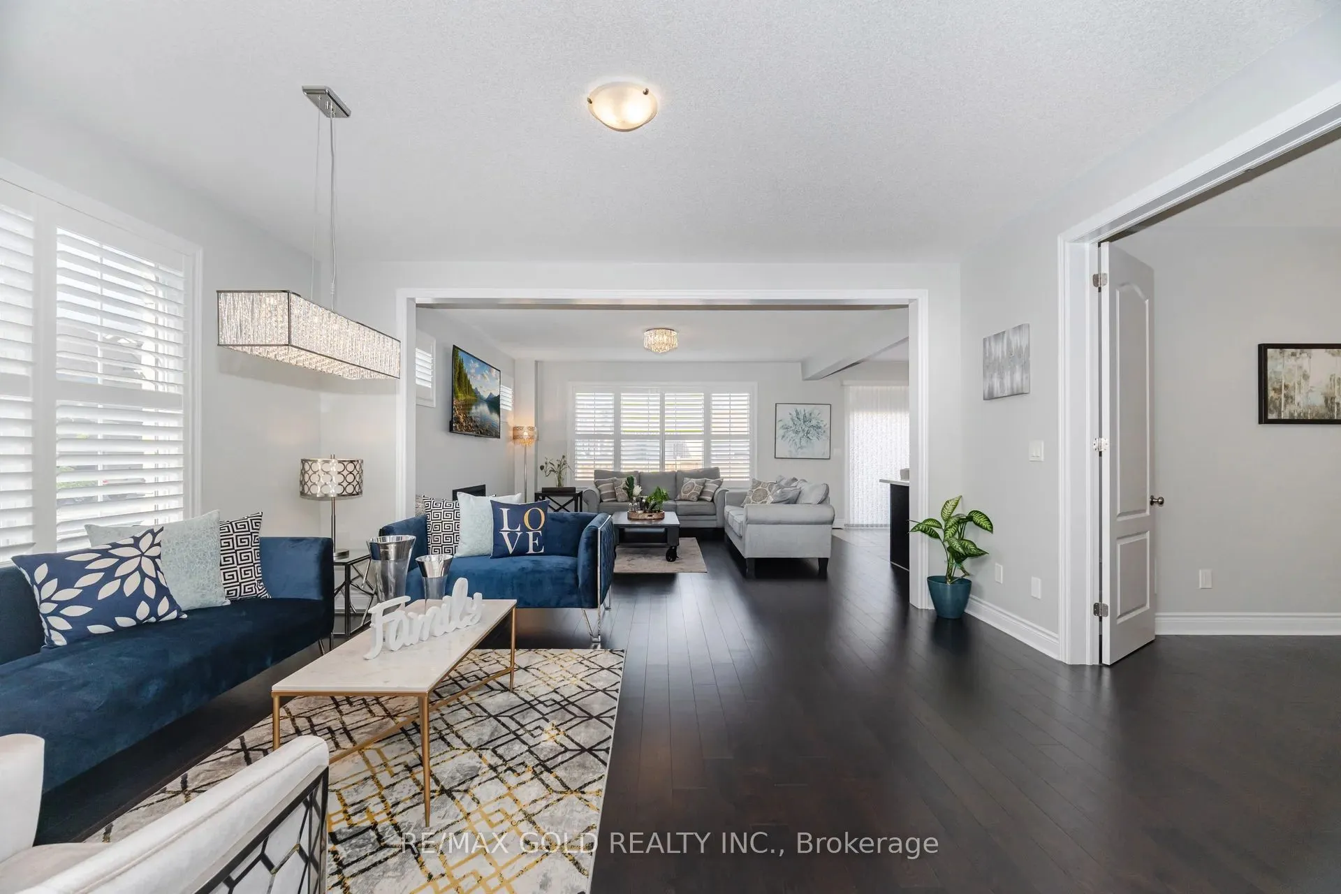 15 Henry Wilson Drive